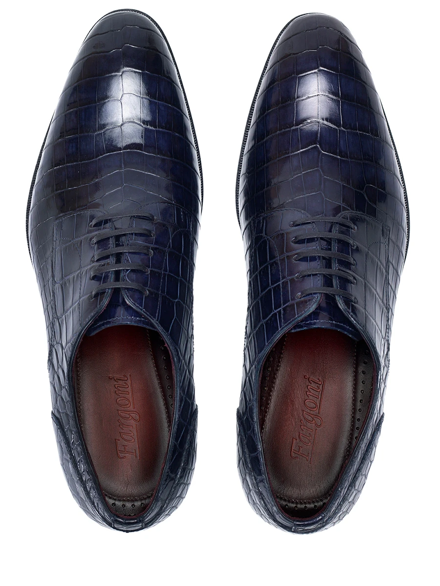 Дерби из кожи крокодила