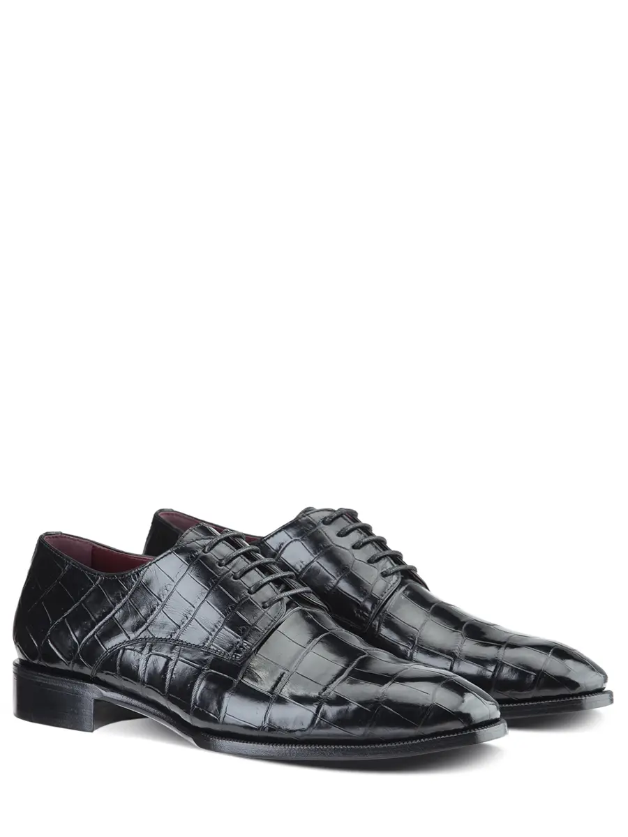 Дерби из кожи крокодила