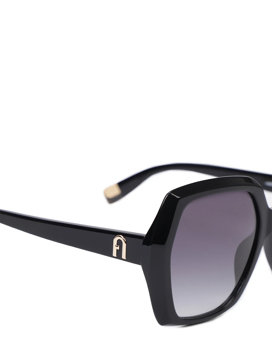 Очки солнцезащитные