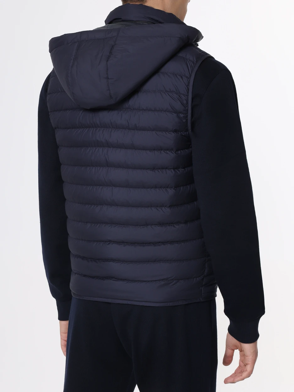 Жилет стеганый Lasse-D