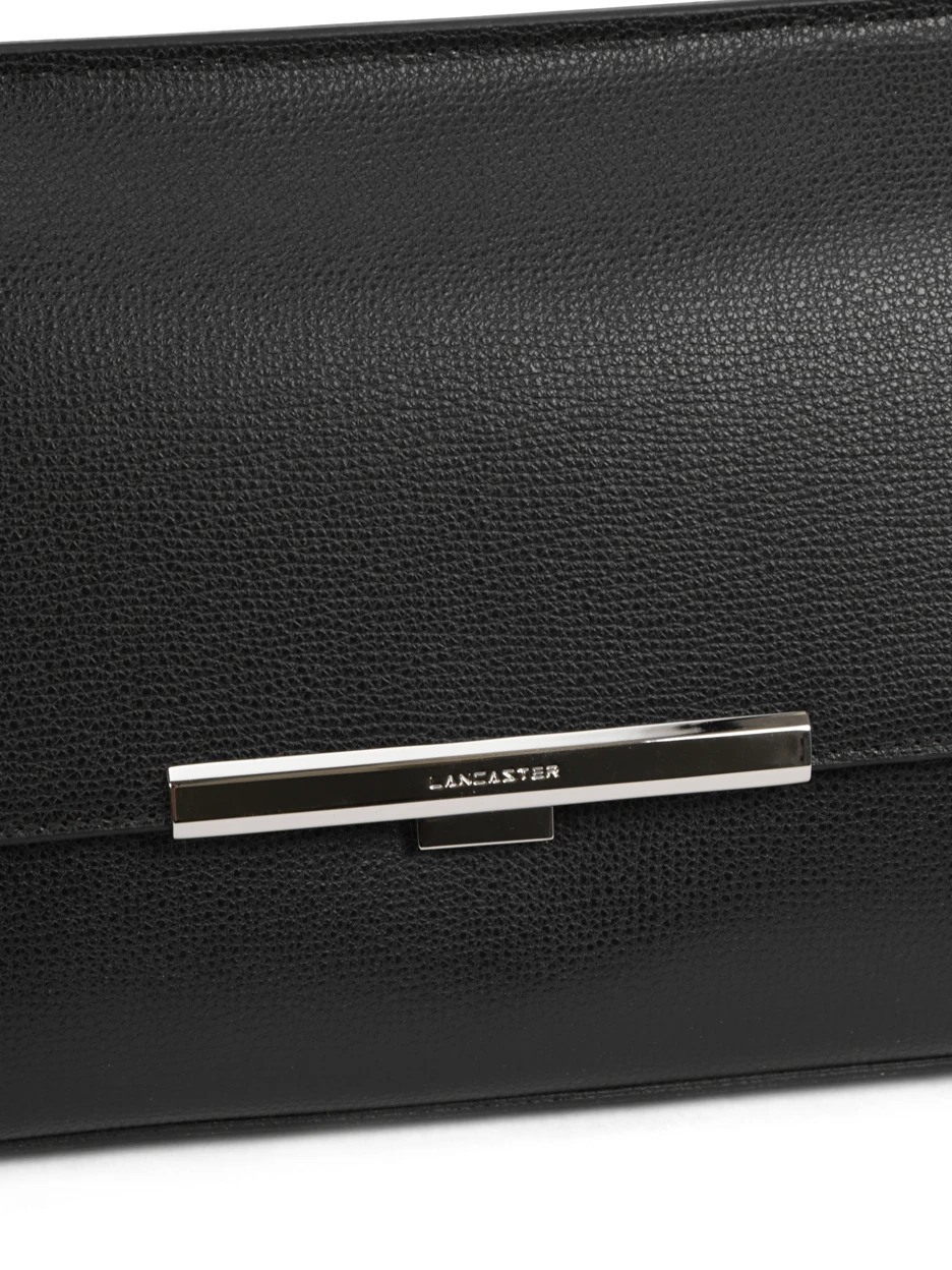 Сумка кожаная