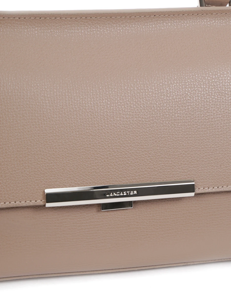 Сумка кожаная