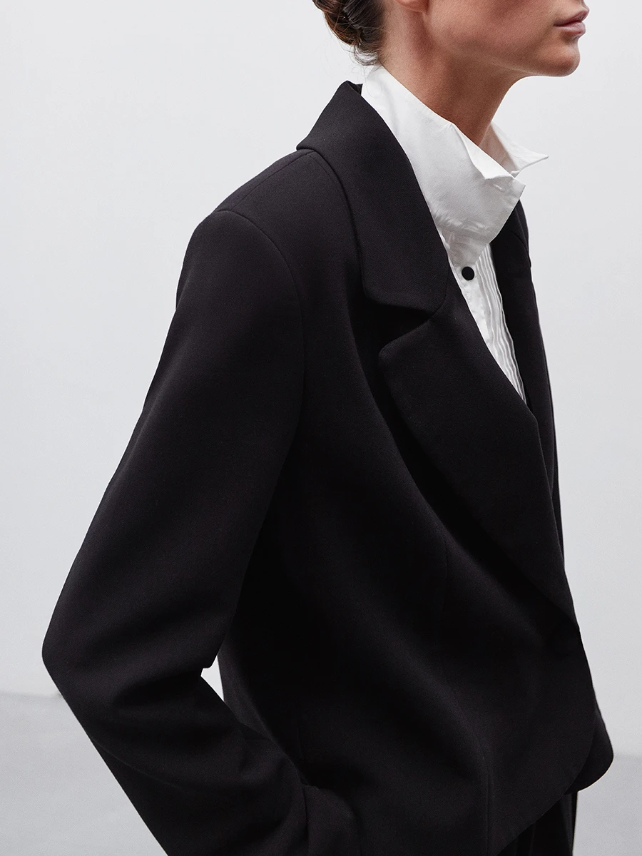 Жакет-фрак однотонный