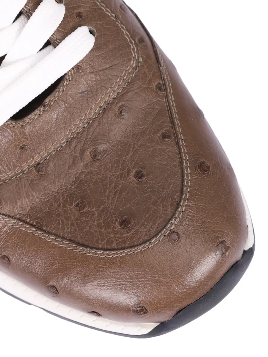 Кроссовки из кожи страуса