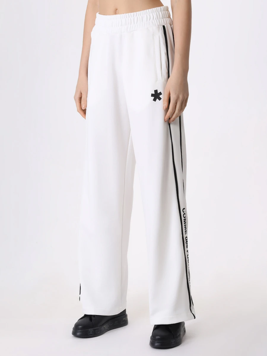 Костюм с логотипом