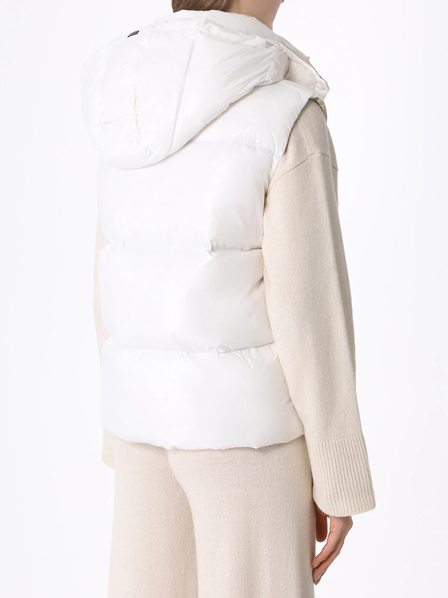 Жилет пуховой