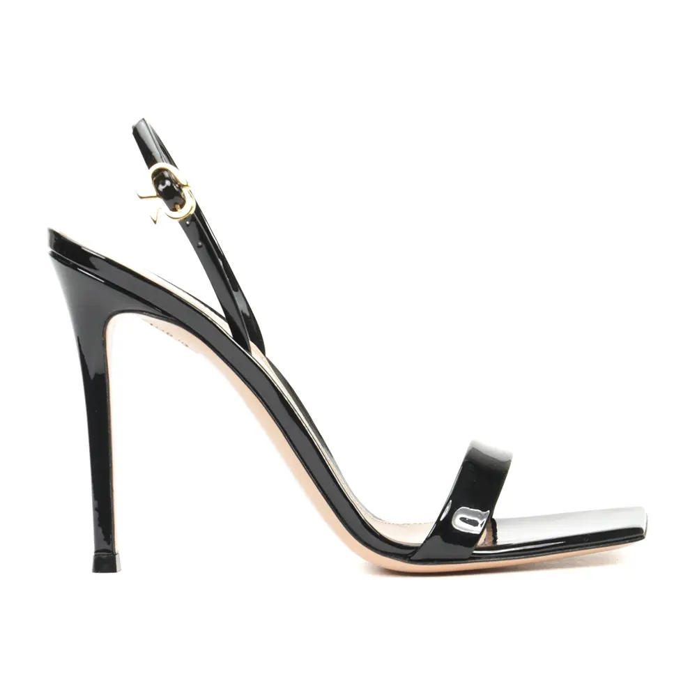 Босоножки кожаные Stiletto