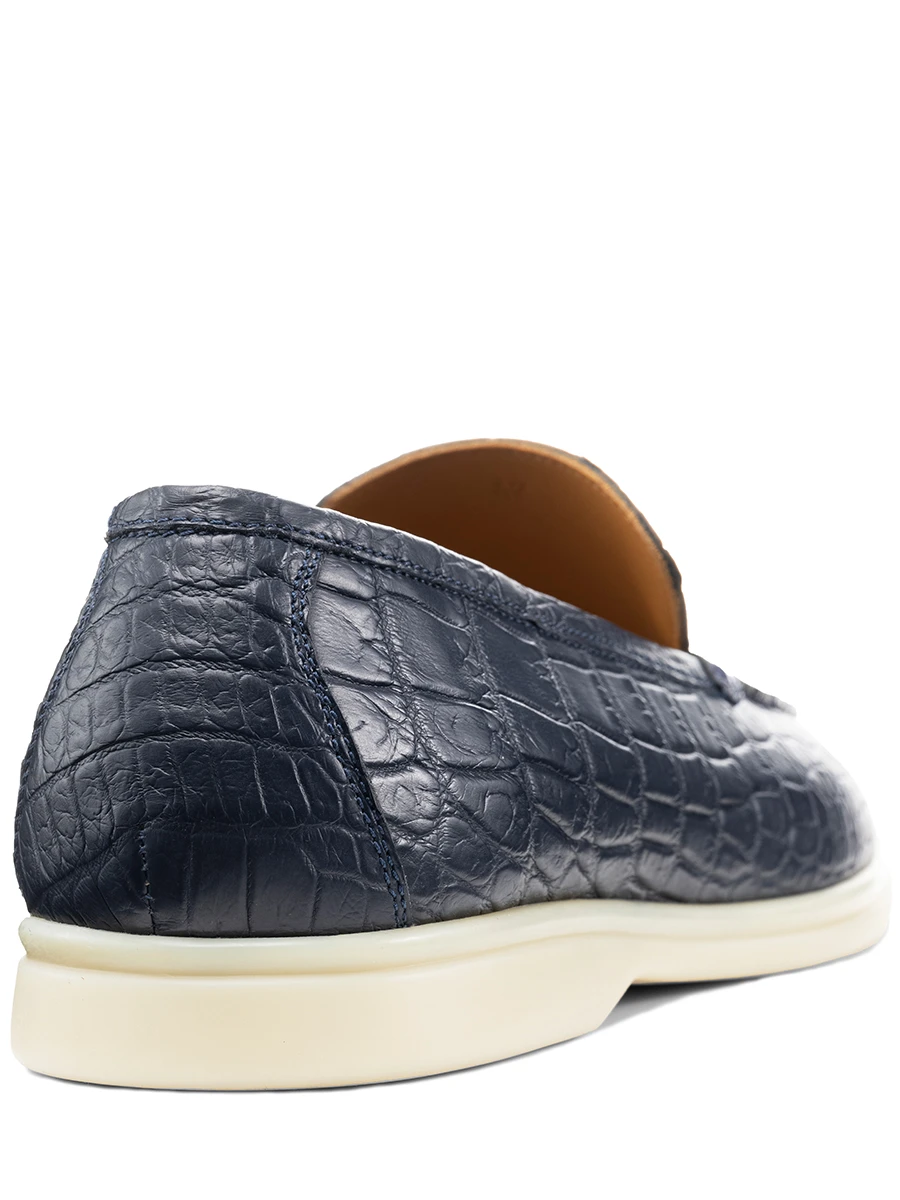 Лоферы из кожи крокодила