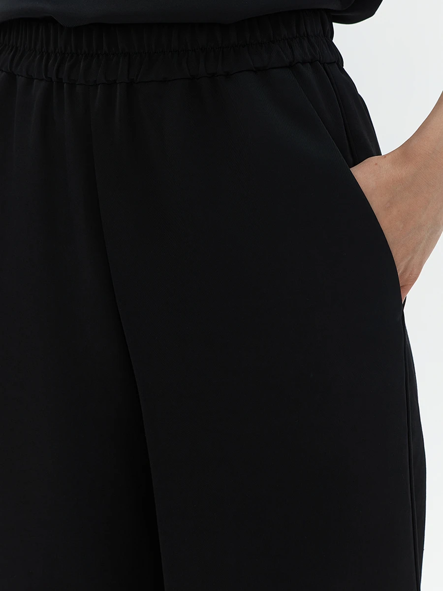 Костюм из вискозы