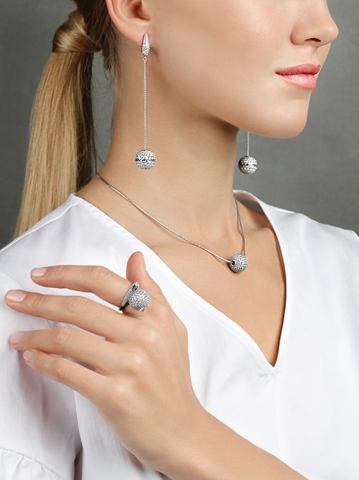 Серьги с бриллиантами CHAMOVSKIKH JEWELLERY HOUSE