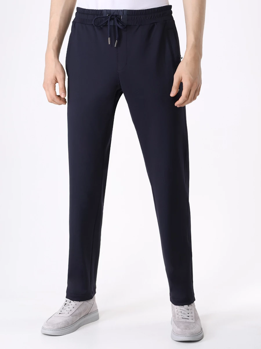 Костюм спортивный