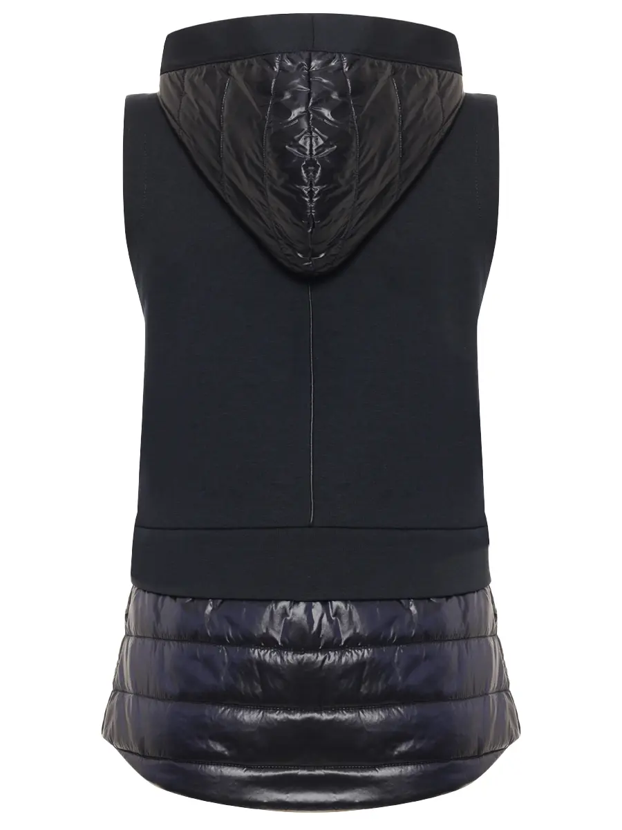 Жилет однотонный