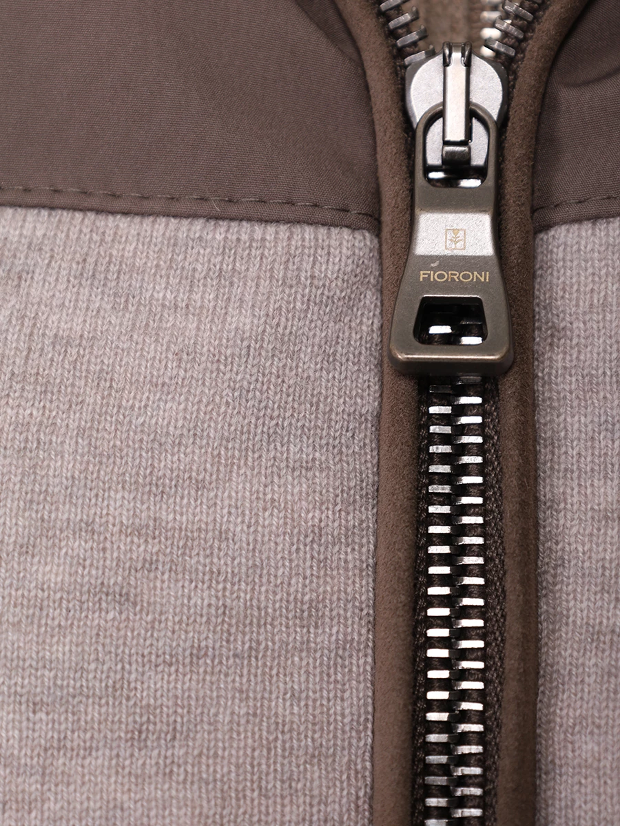 Жилет кашемировый