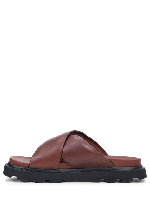Шлепанцы кожаные UGG