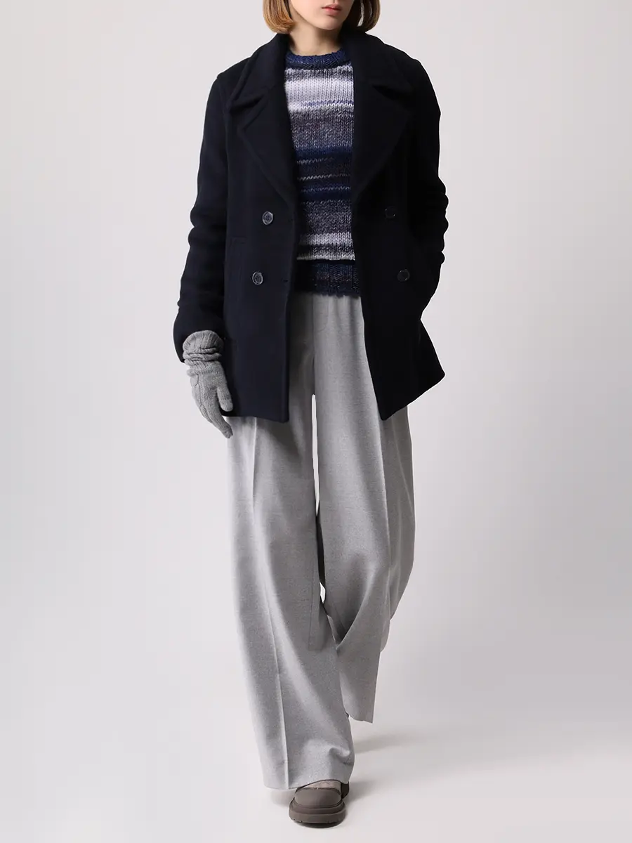 Свитер вязаный