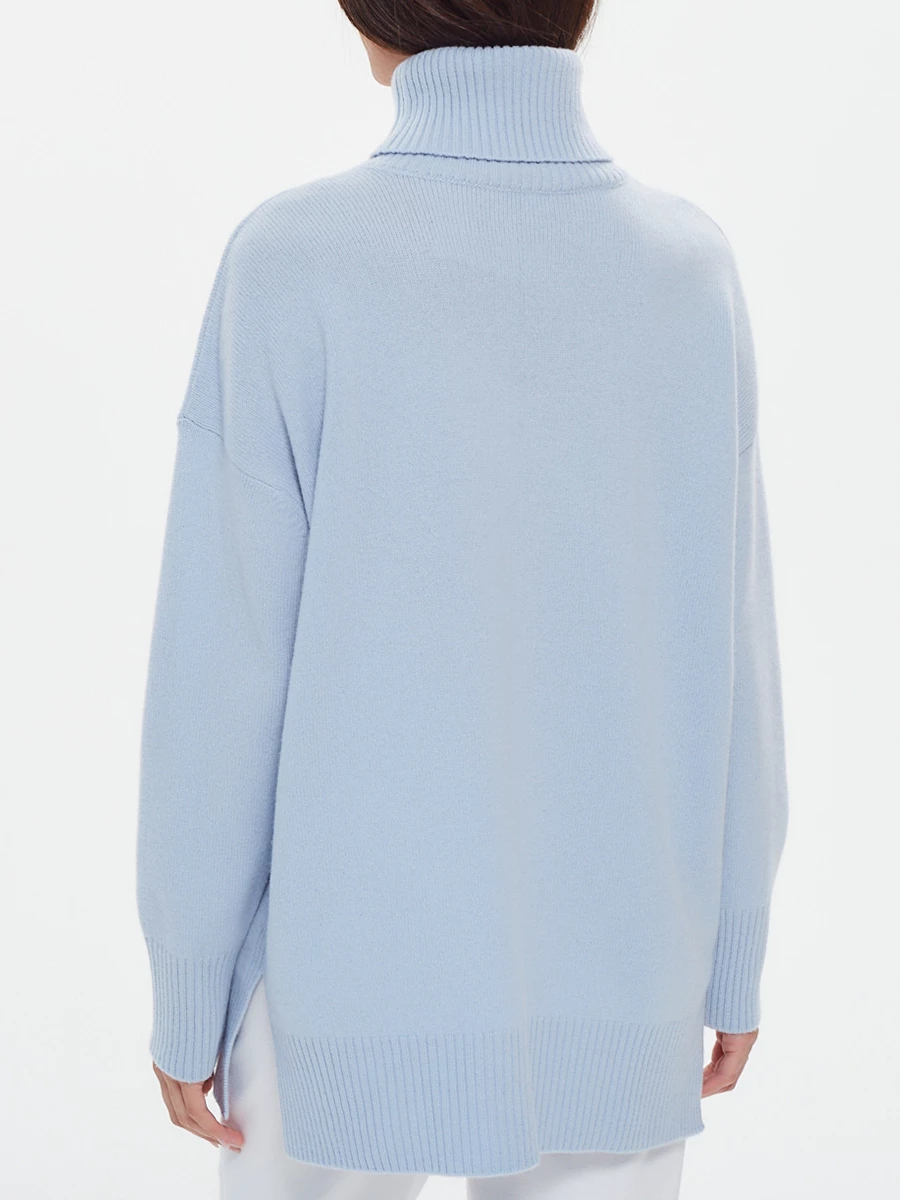 Свитер шерстяной