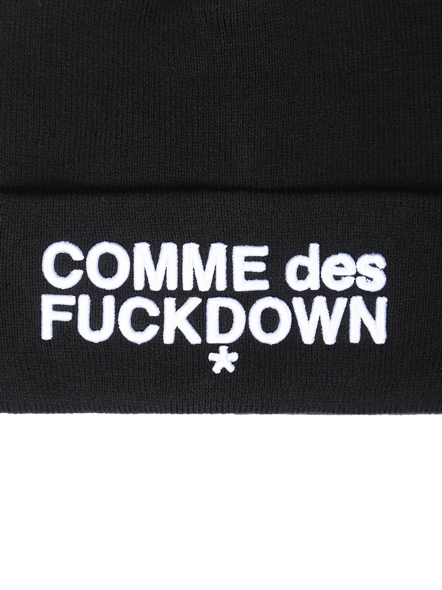 Шапка с логотипом