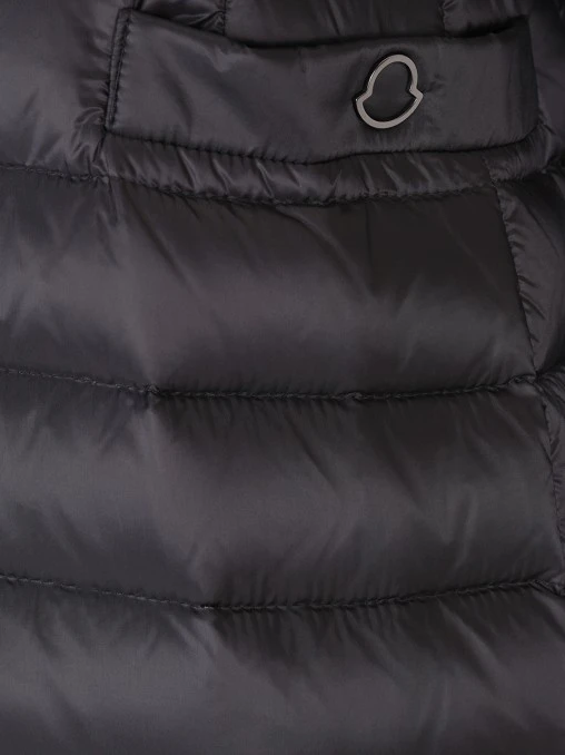 Пуховик стеганый MONCLER