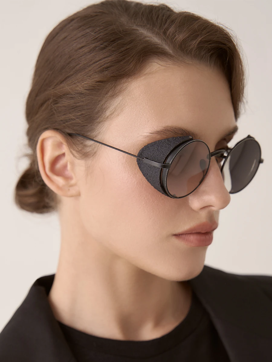 Очки солнцезащитные Genuine Horn & Titanium