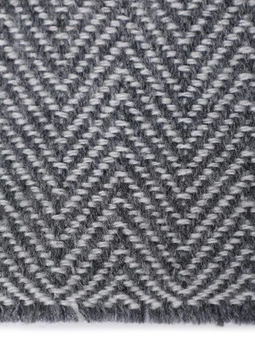 Шарф шерстяной PAUL TAYLOR