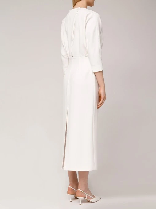 Платье однотонное LEFFERS