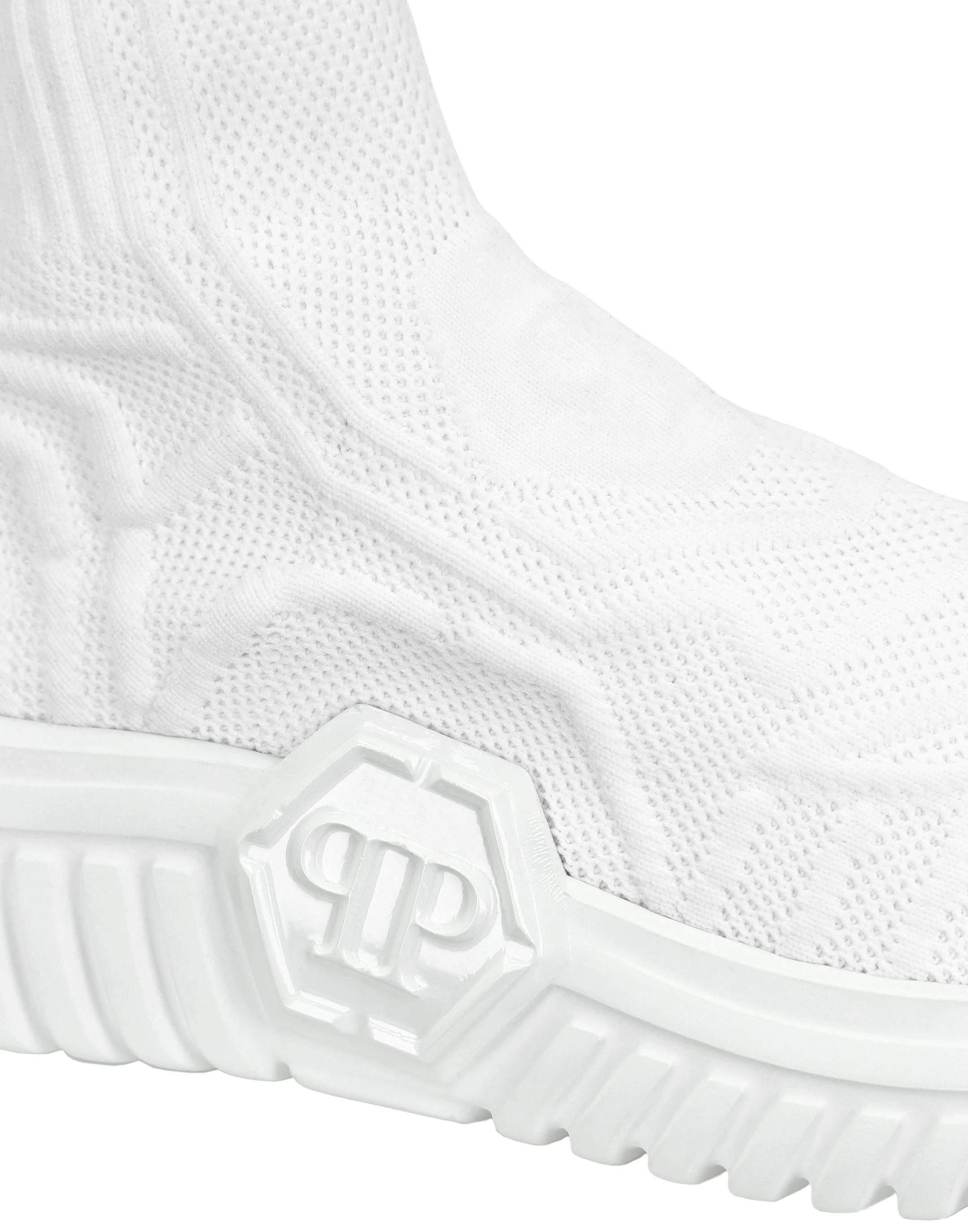 Кроссовки текстильные