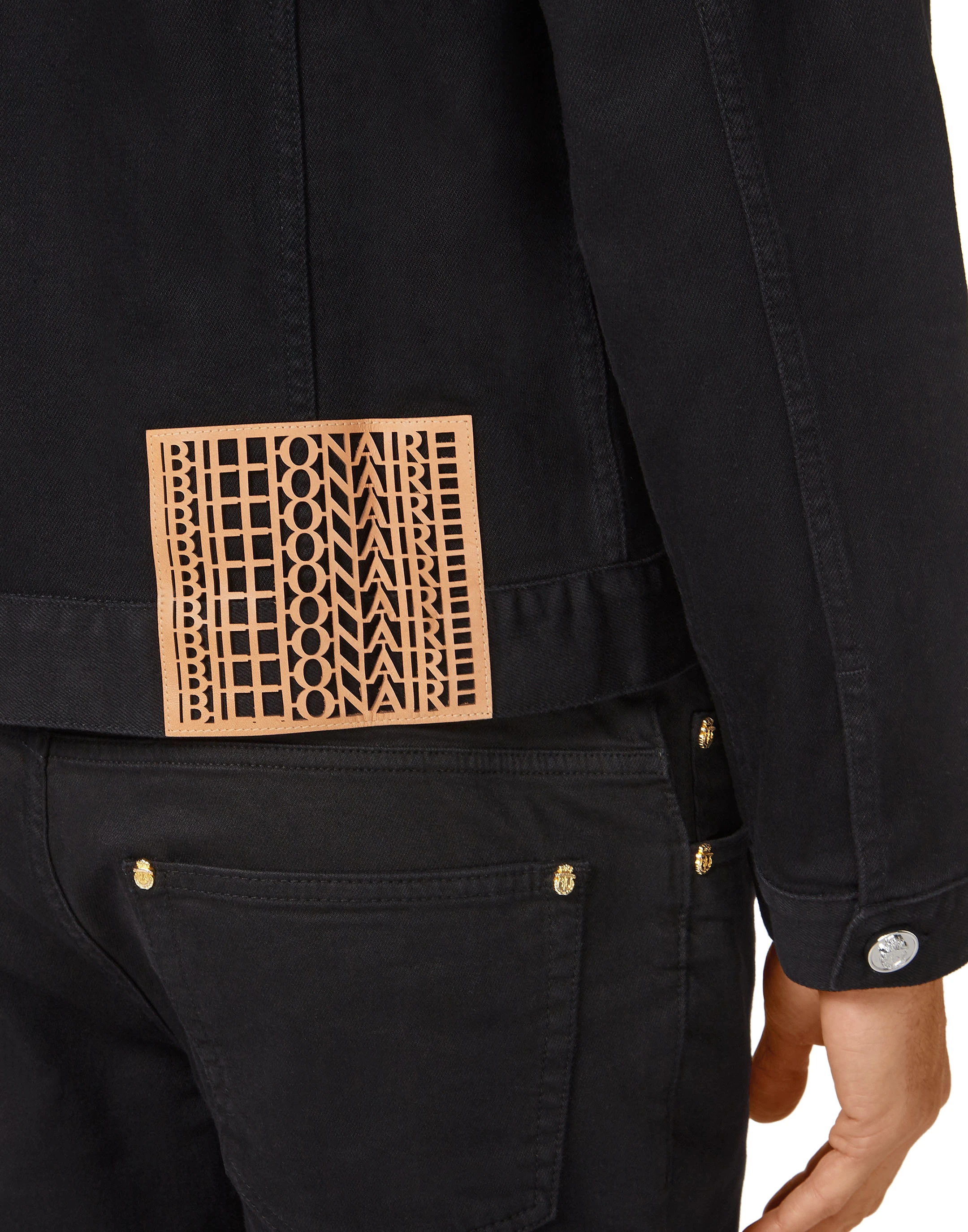 Джинсовая куртка