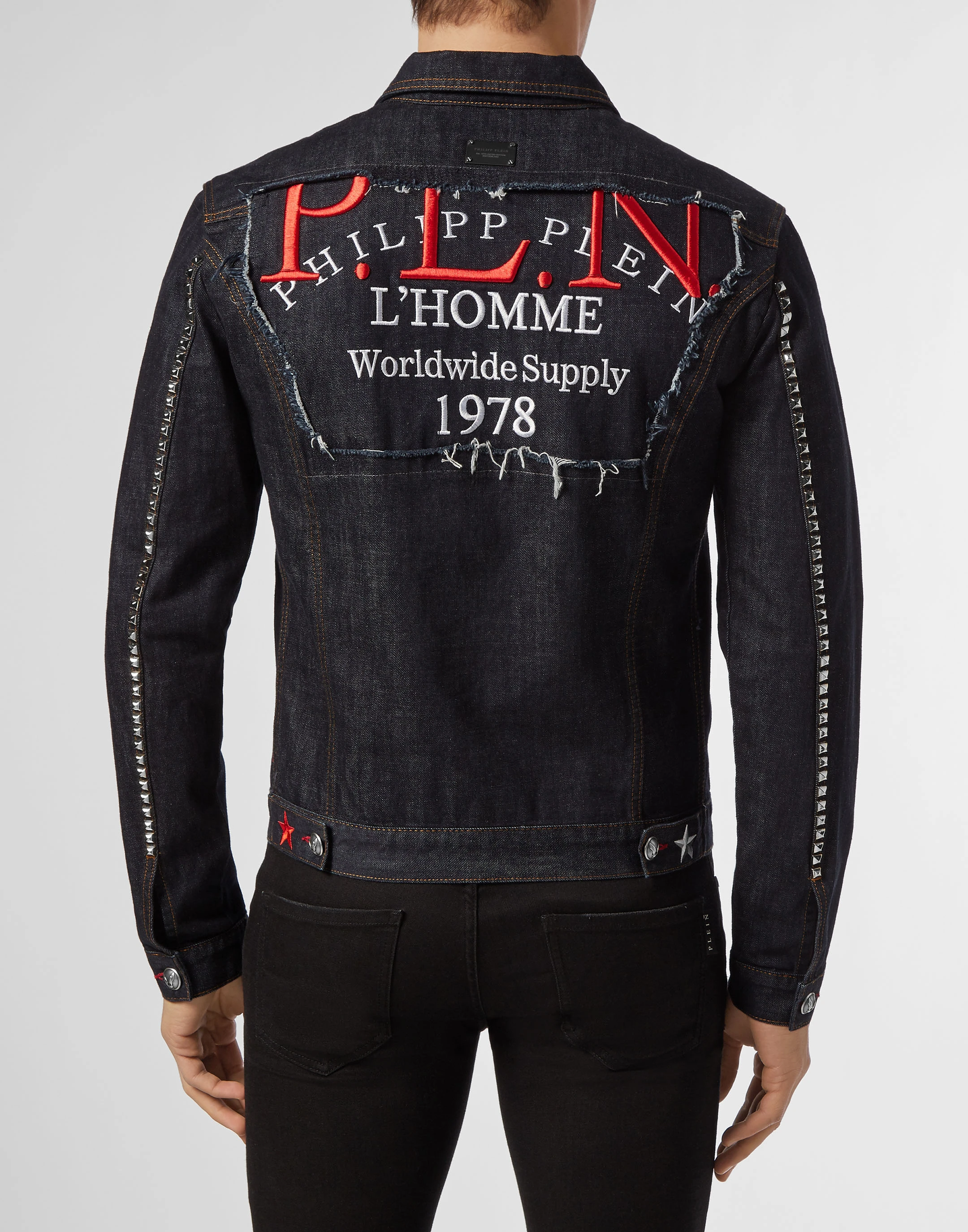 Джинсовая куртка