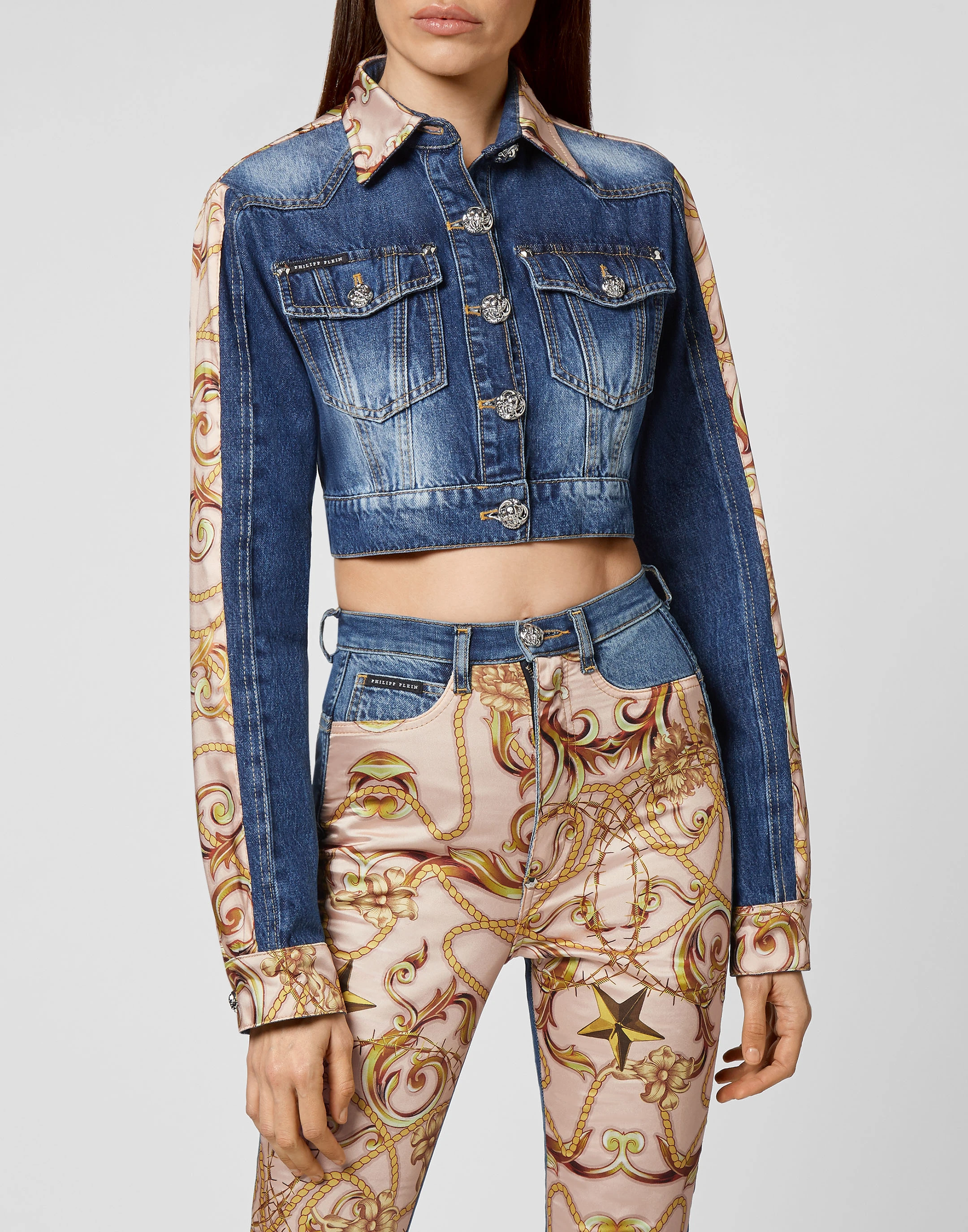 Джинсовая куртка