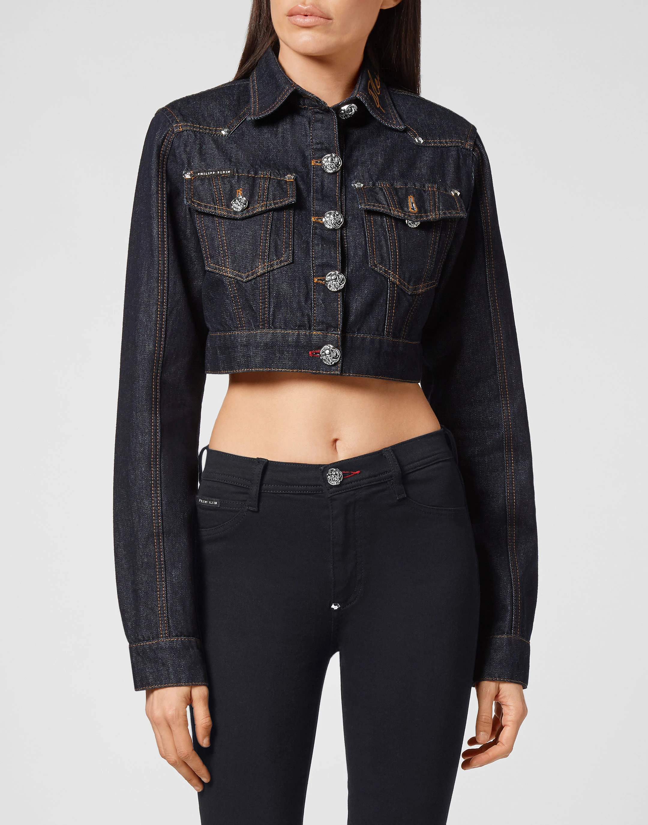 Джинсовая куртка