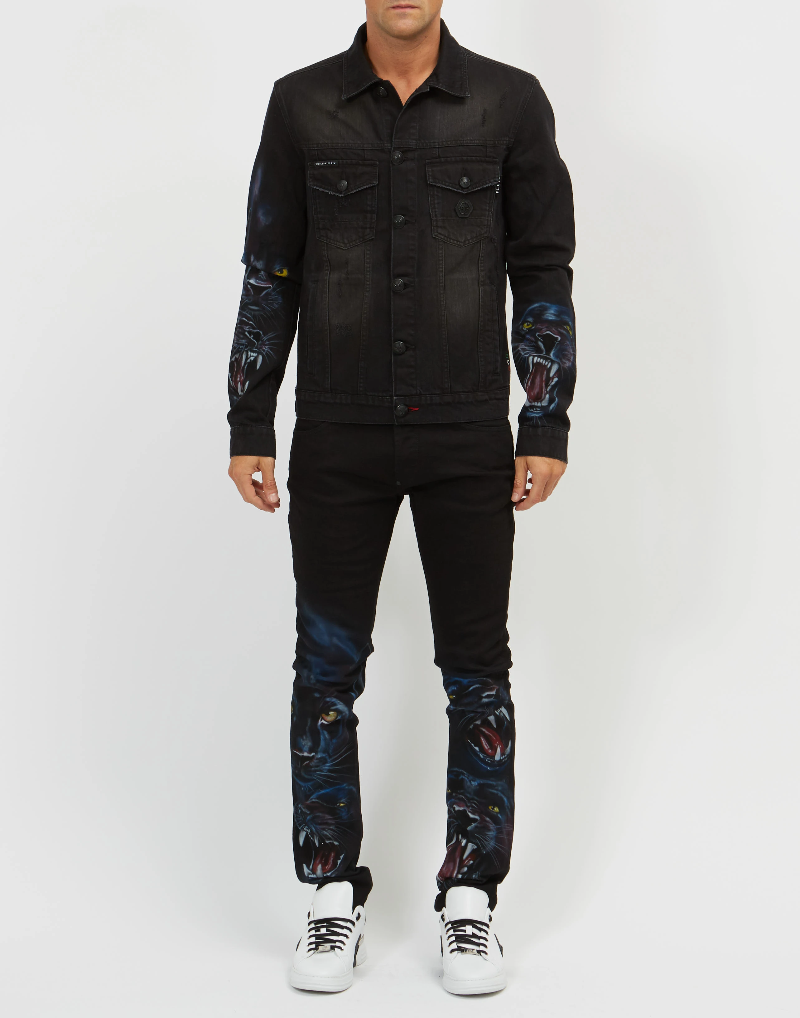 Джинсовая куртка