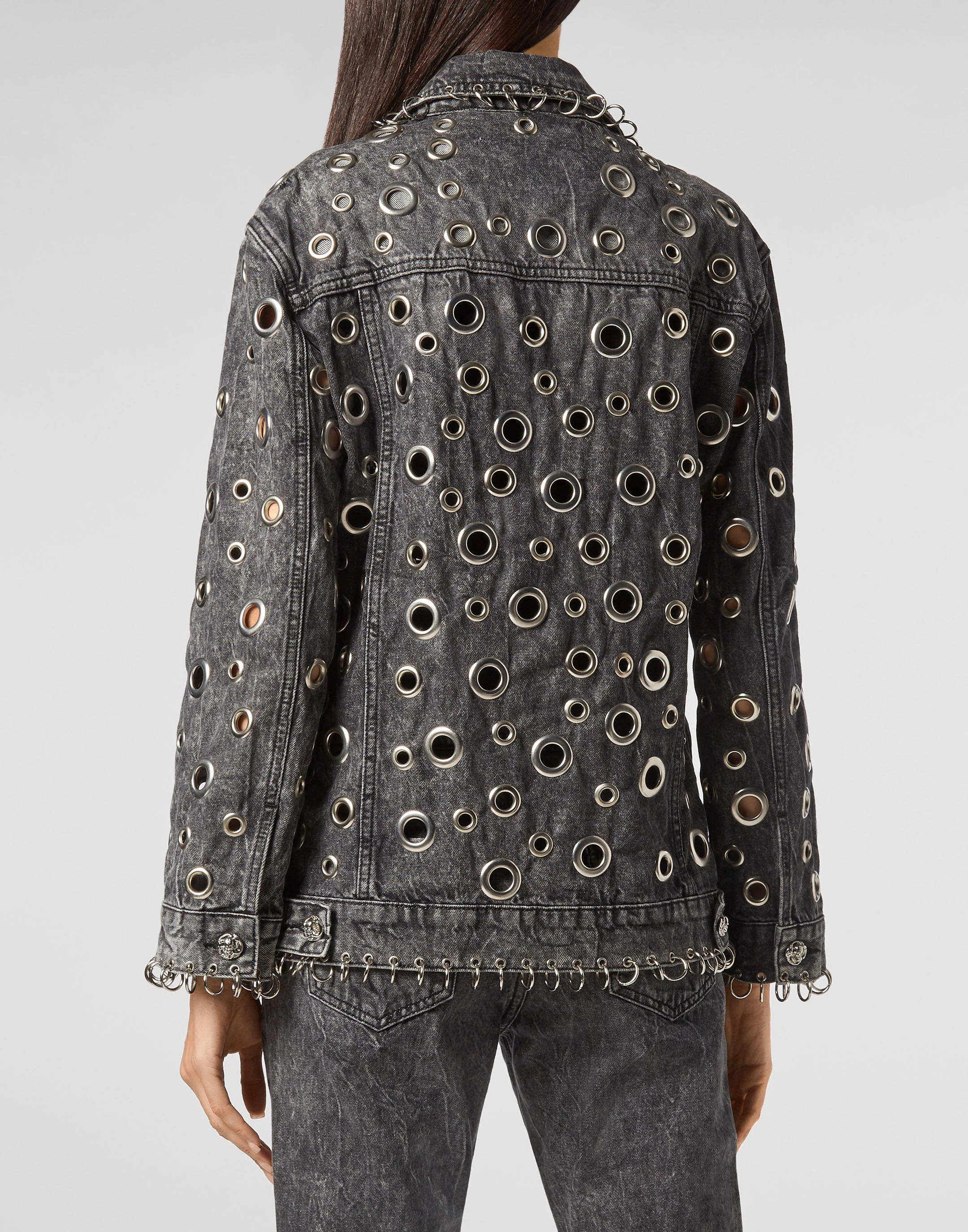 Джинсовая куртка