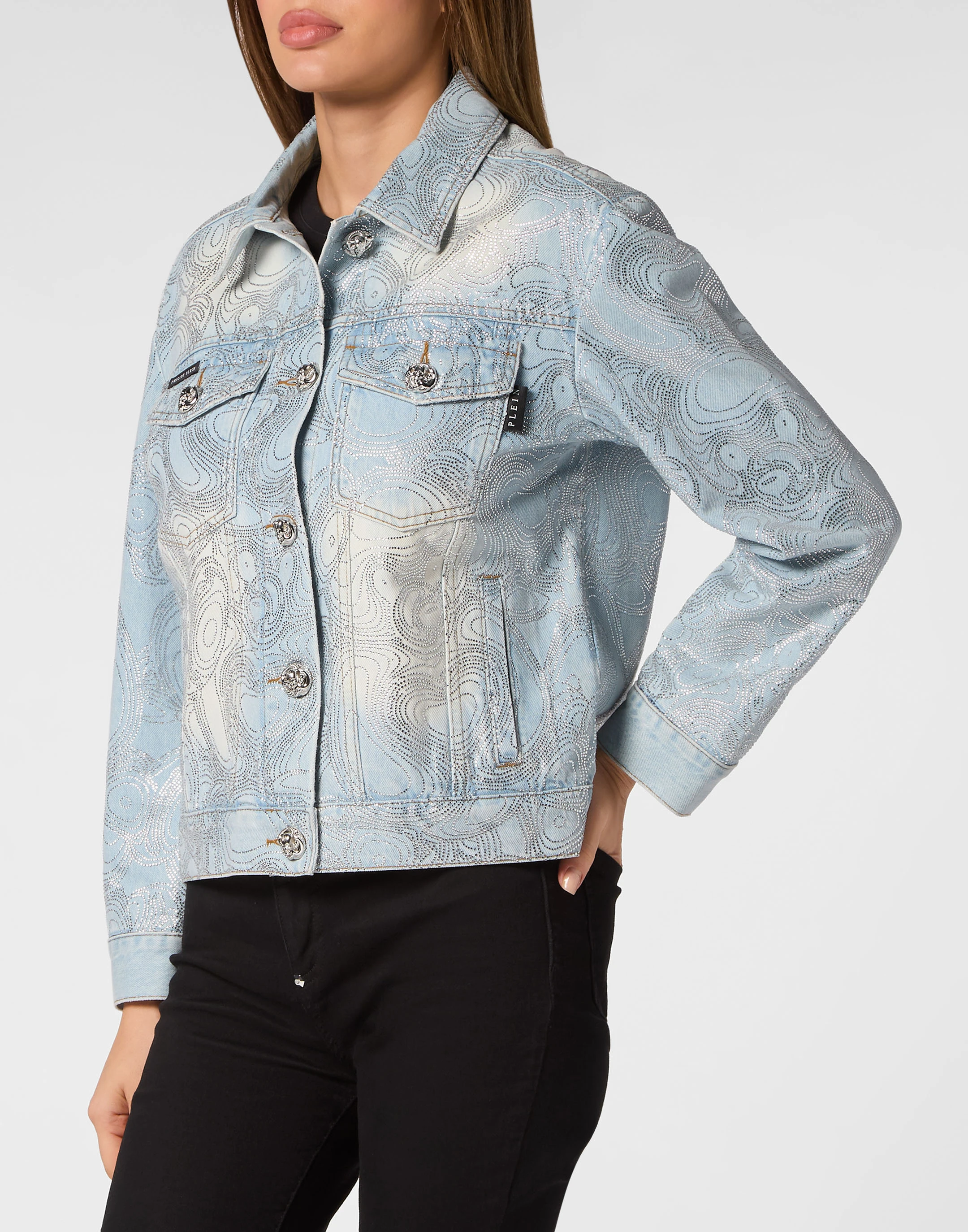 Джинсовая куртка