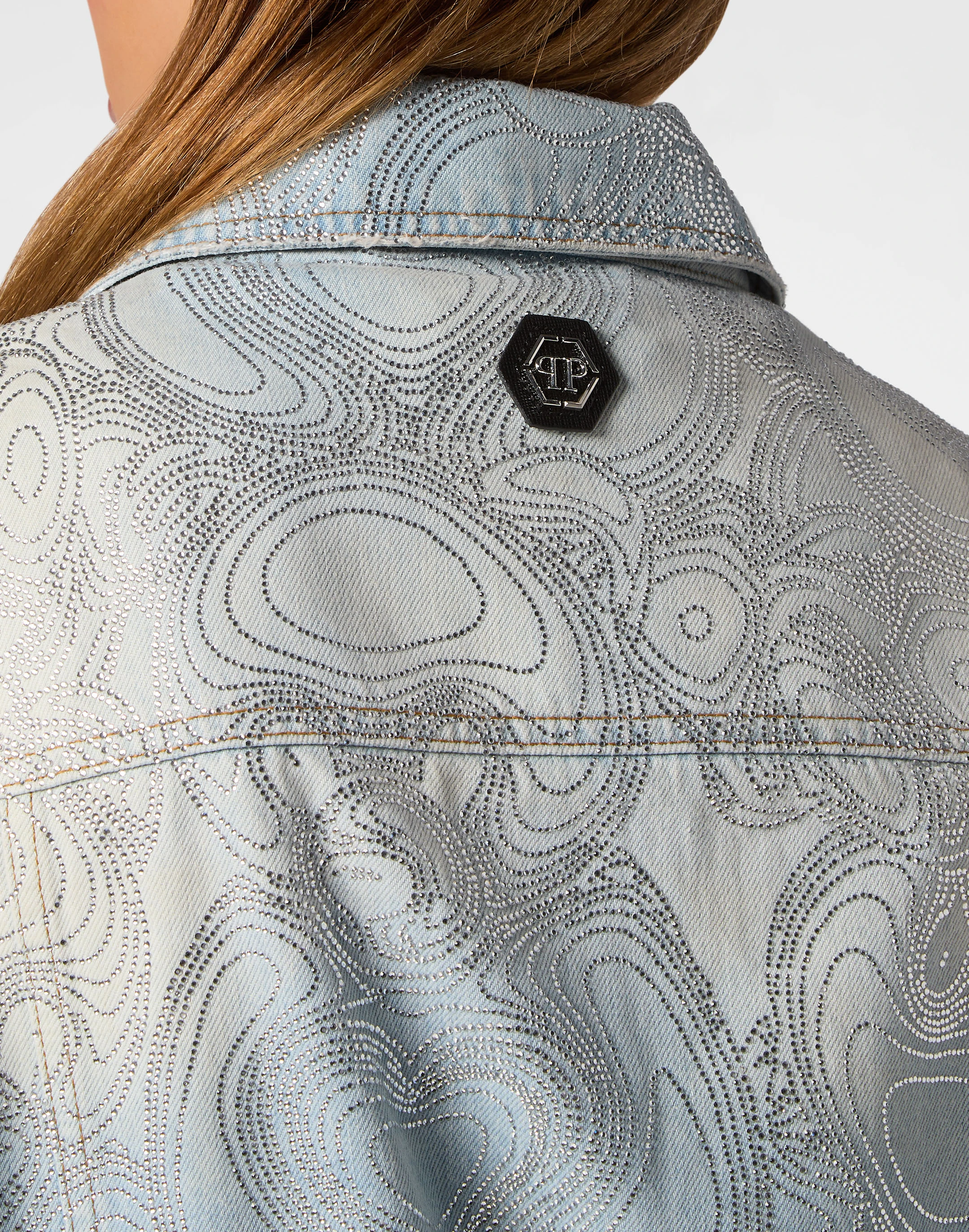 Джинсовая куртка