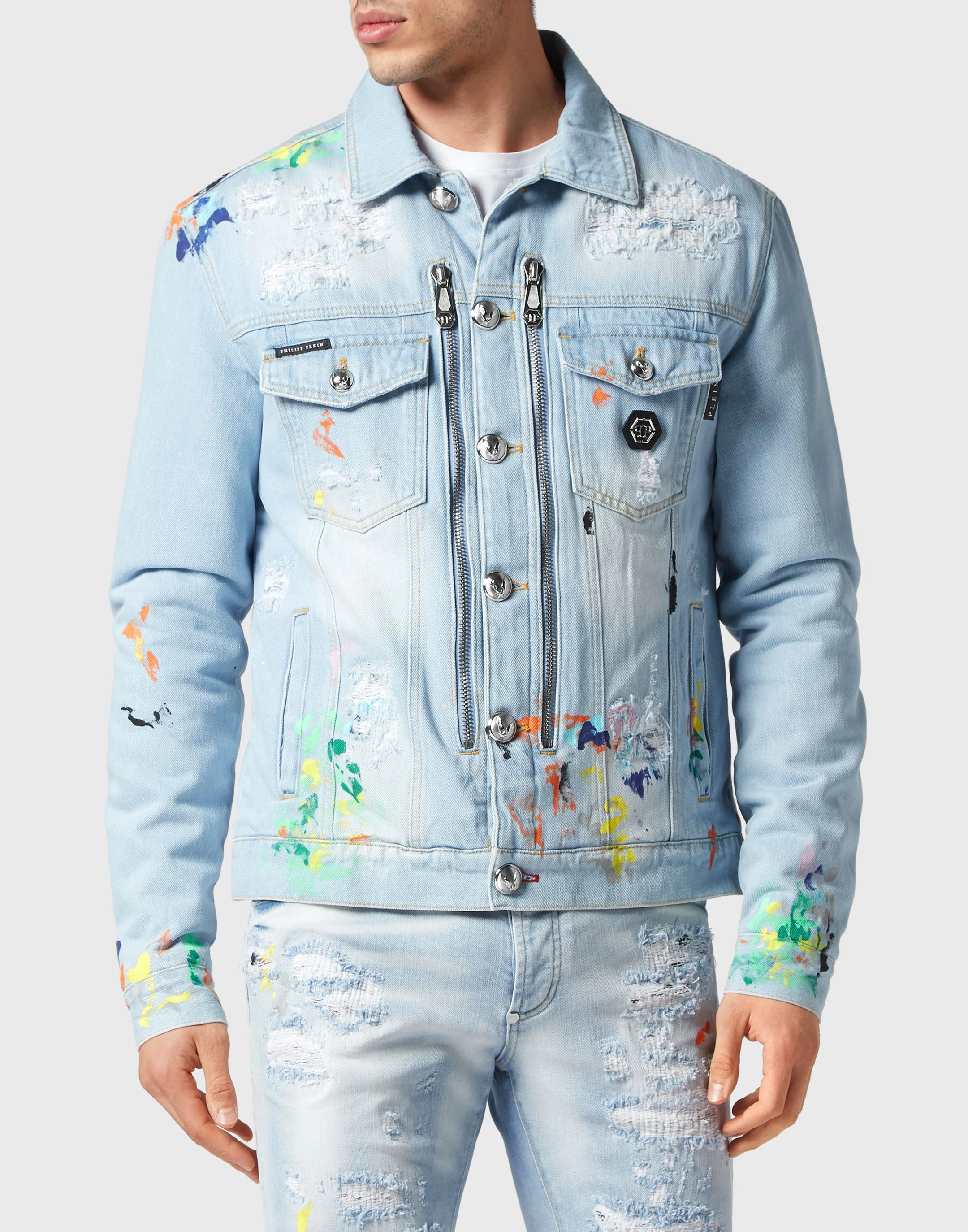 Джинсовая куртка