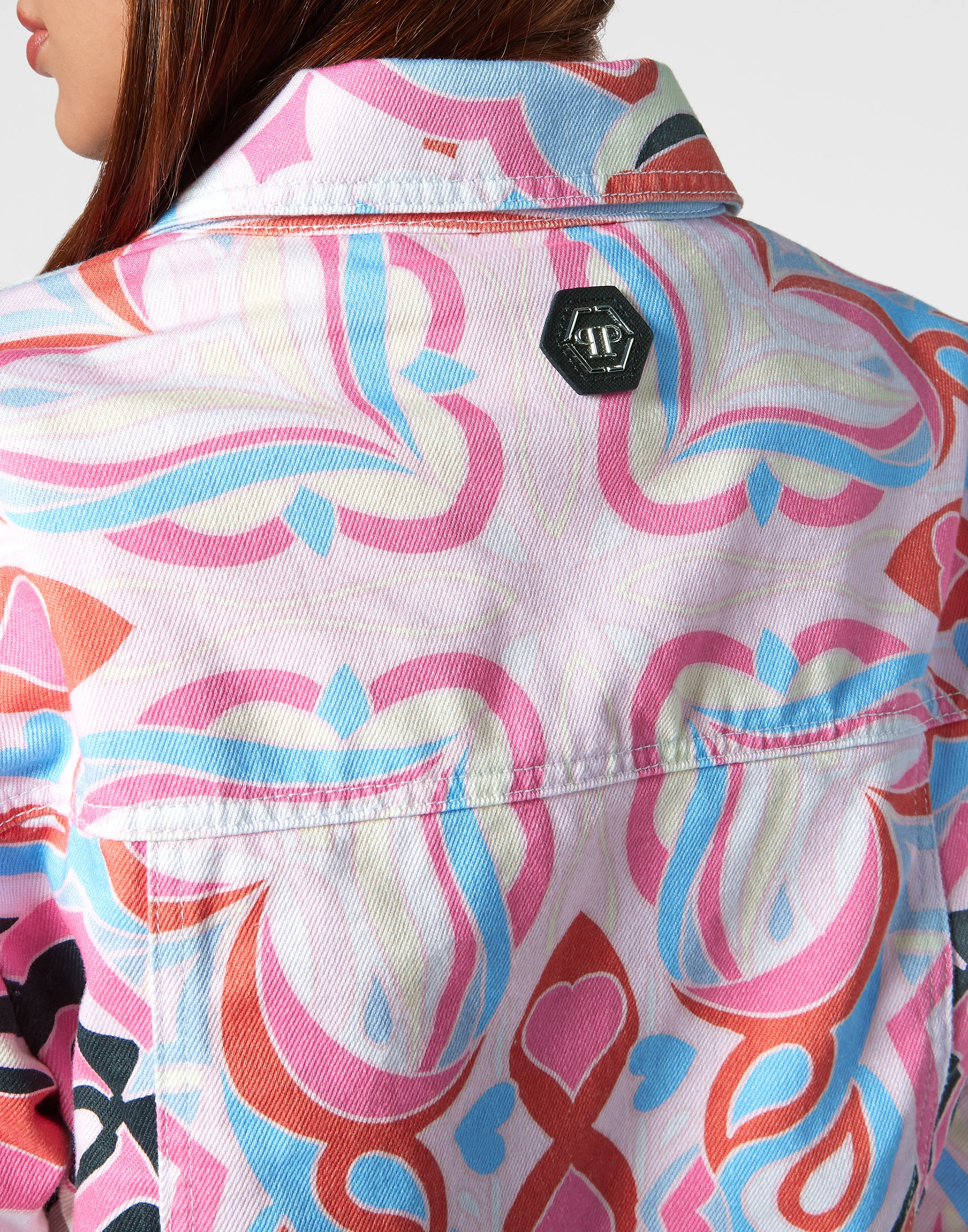 Джинсовая куртка