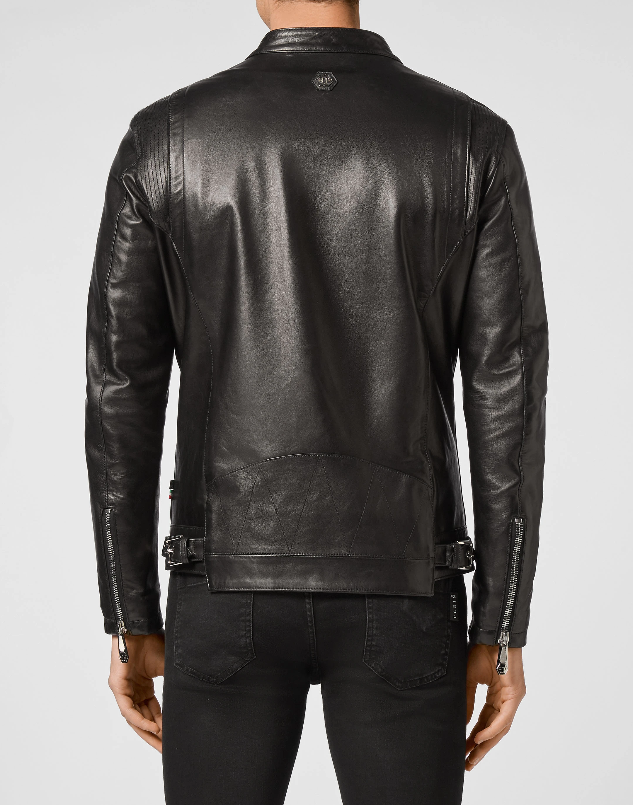 Кожаная куртка