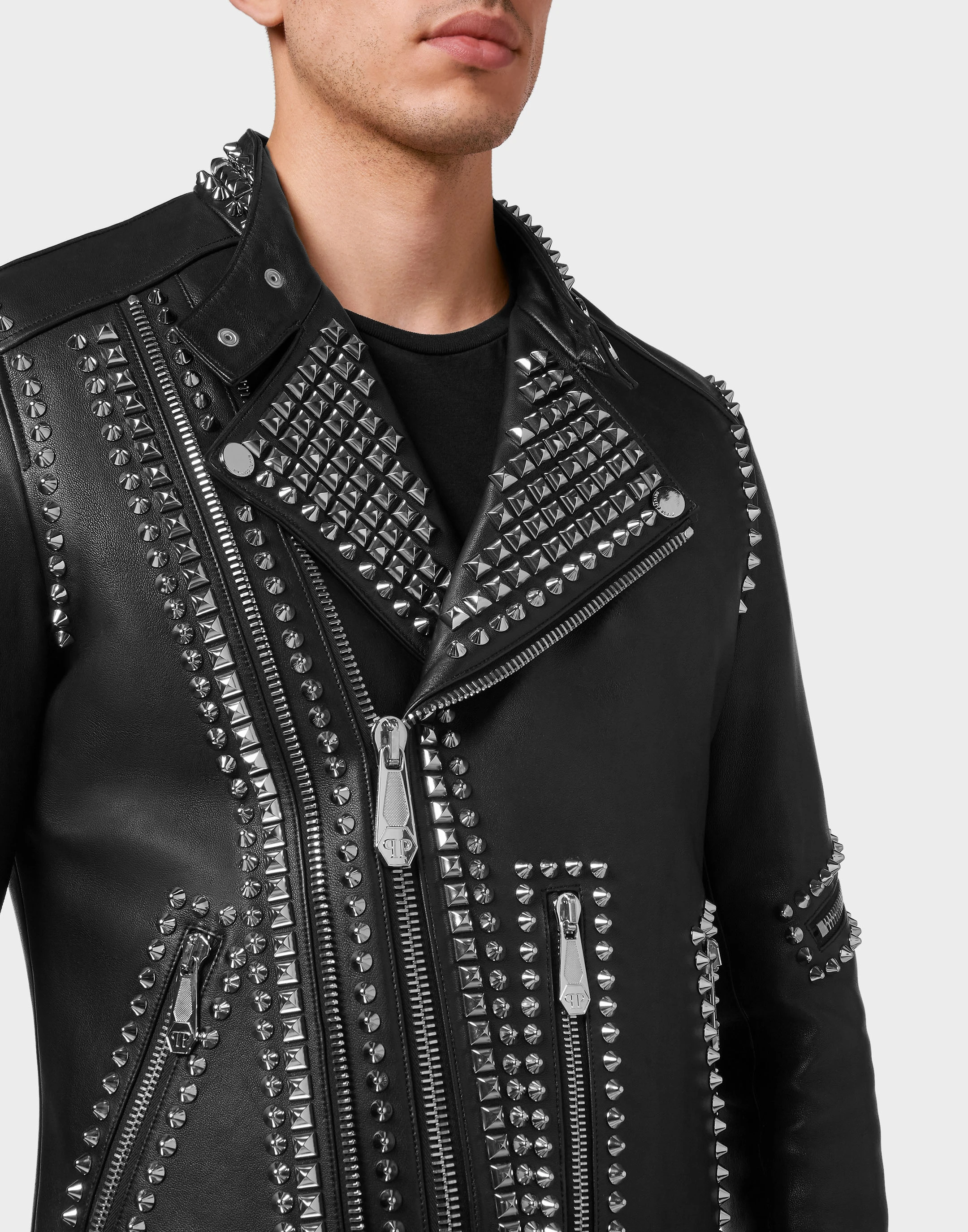 Кожаная куртка