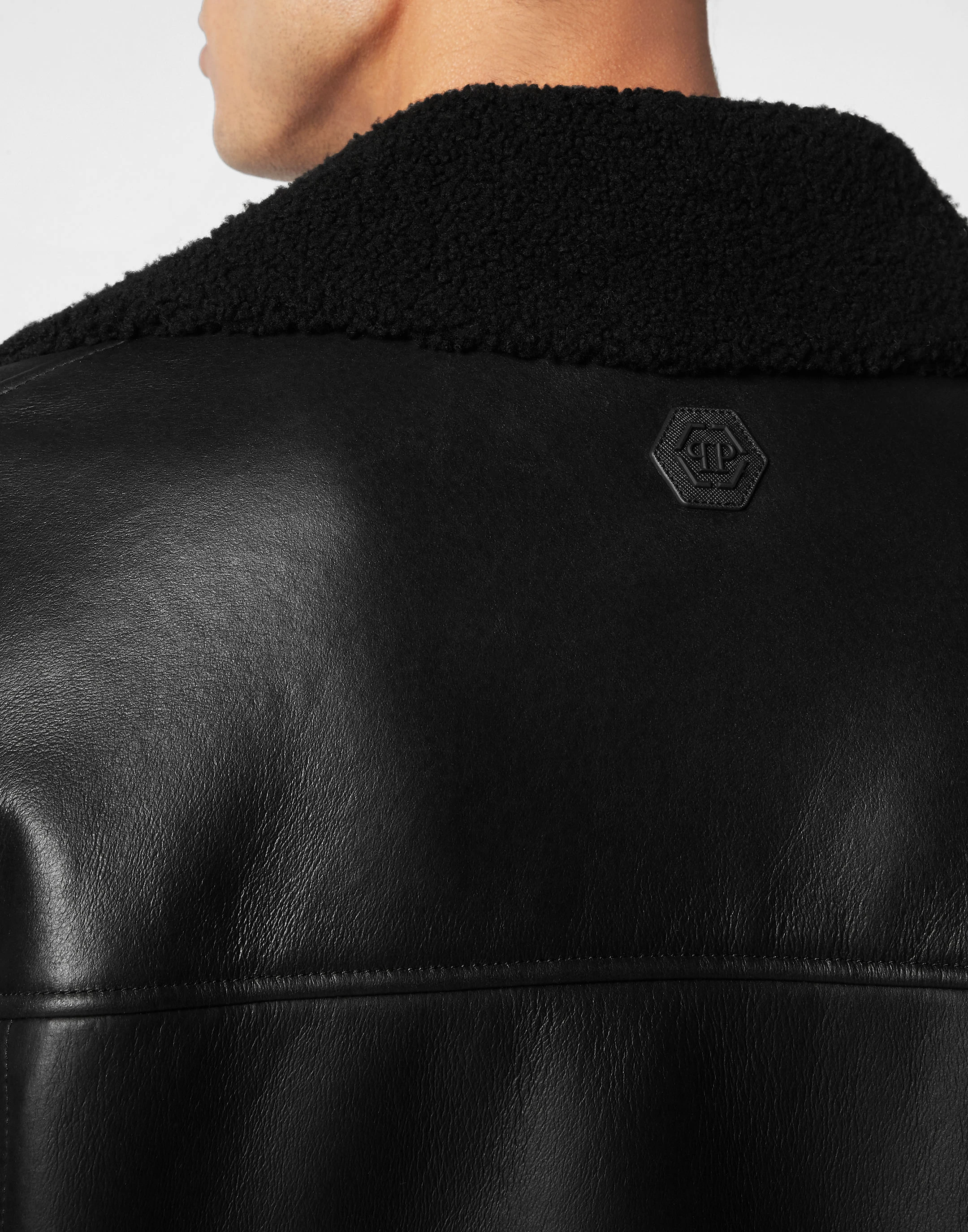 Кожаная куртка