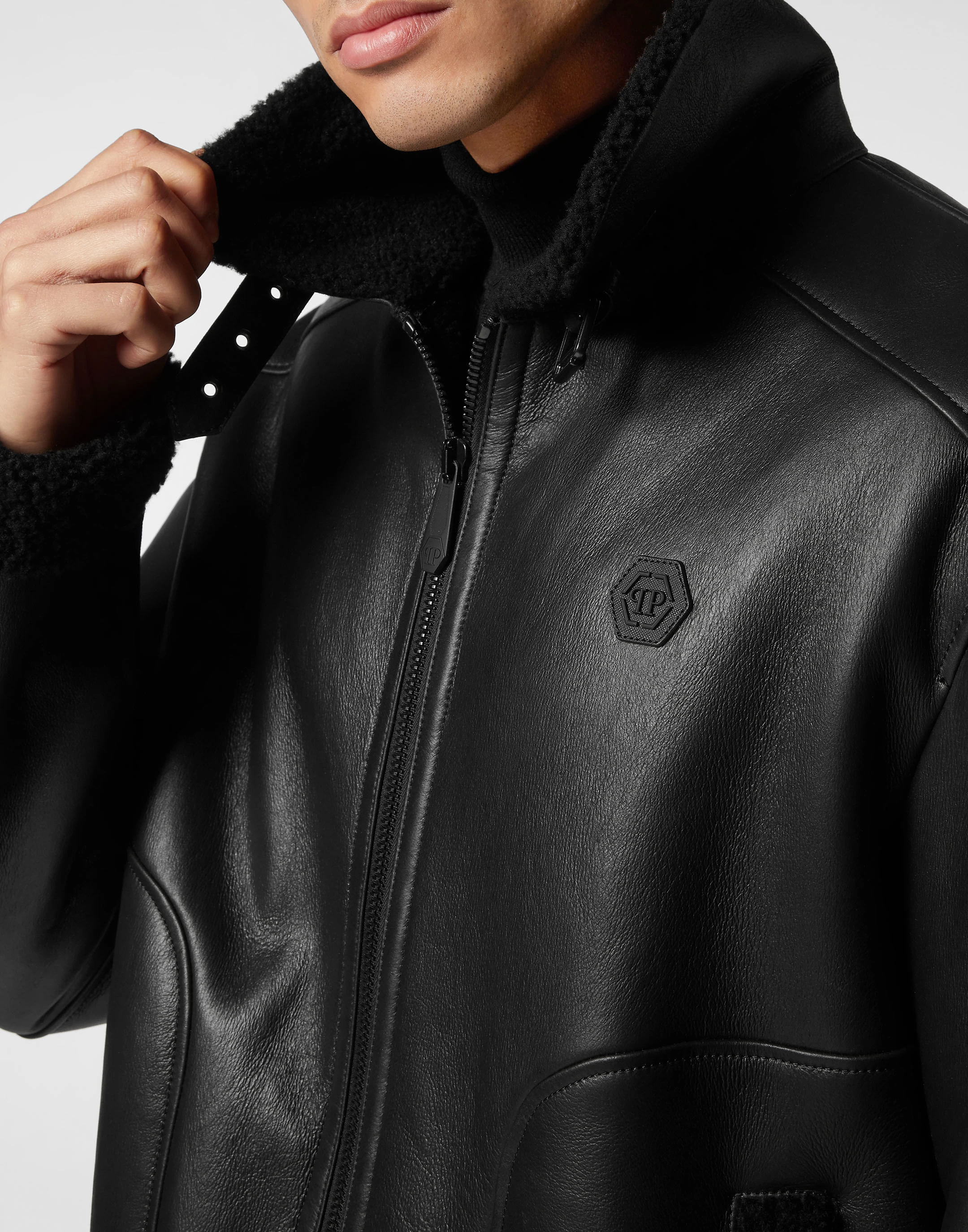 Кожаная куртка