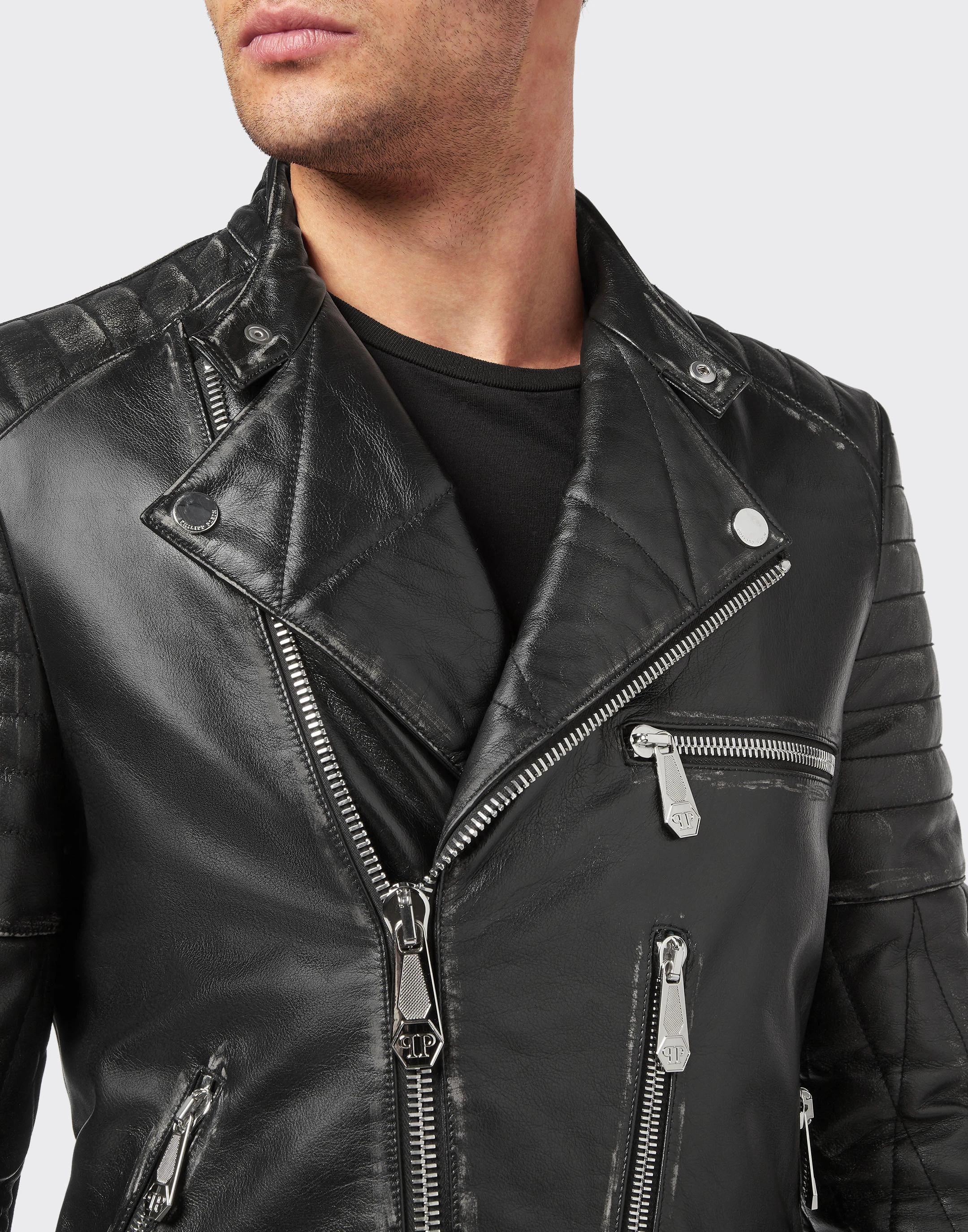 Кожаная куртка