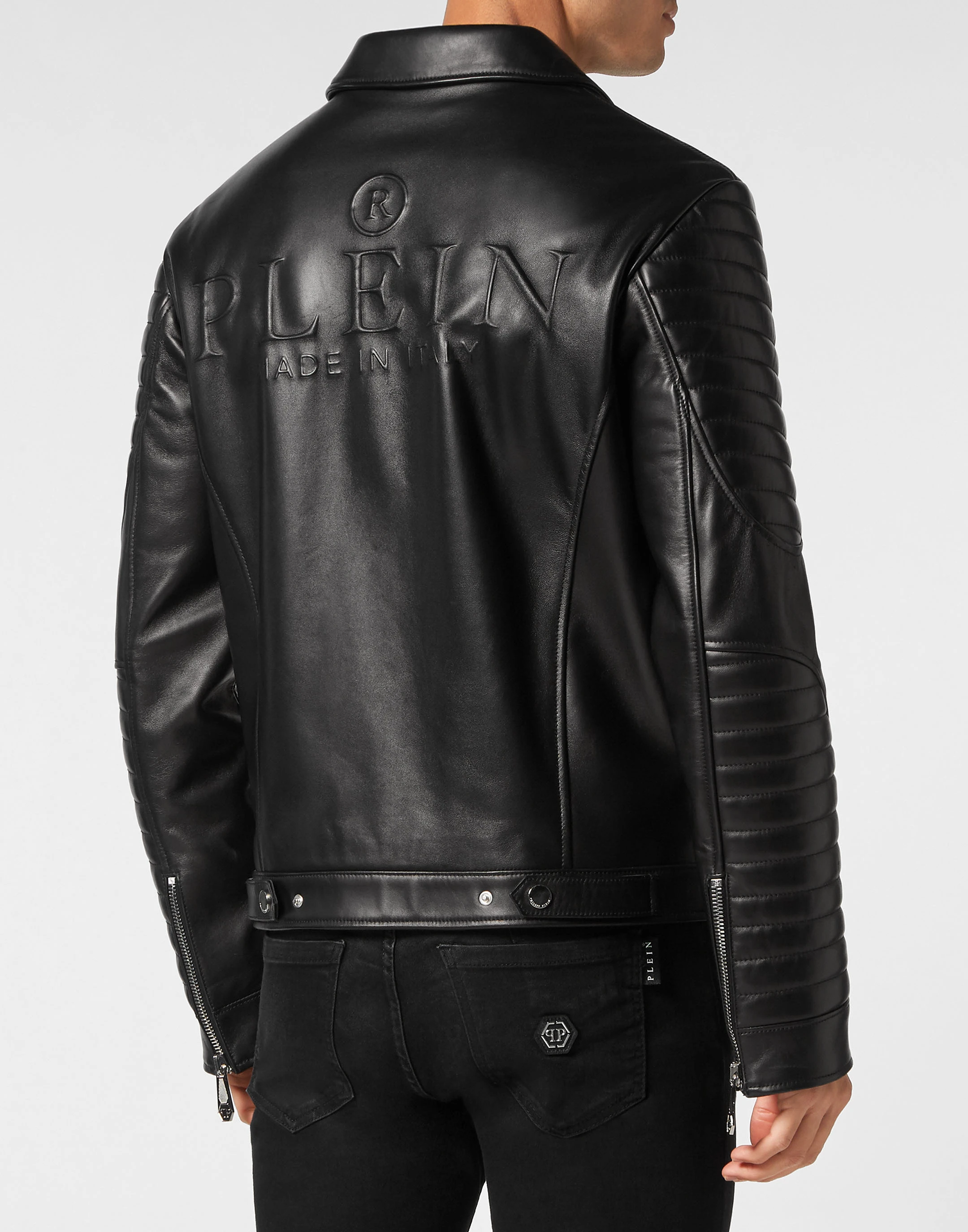 Кожаная куртка