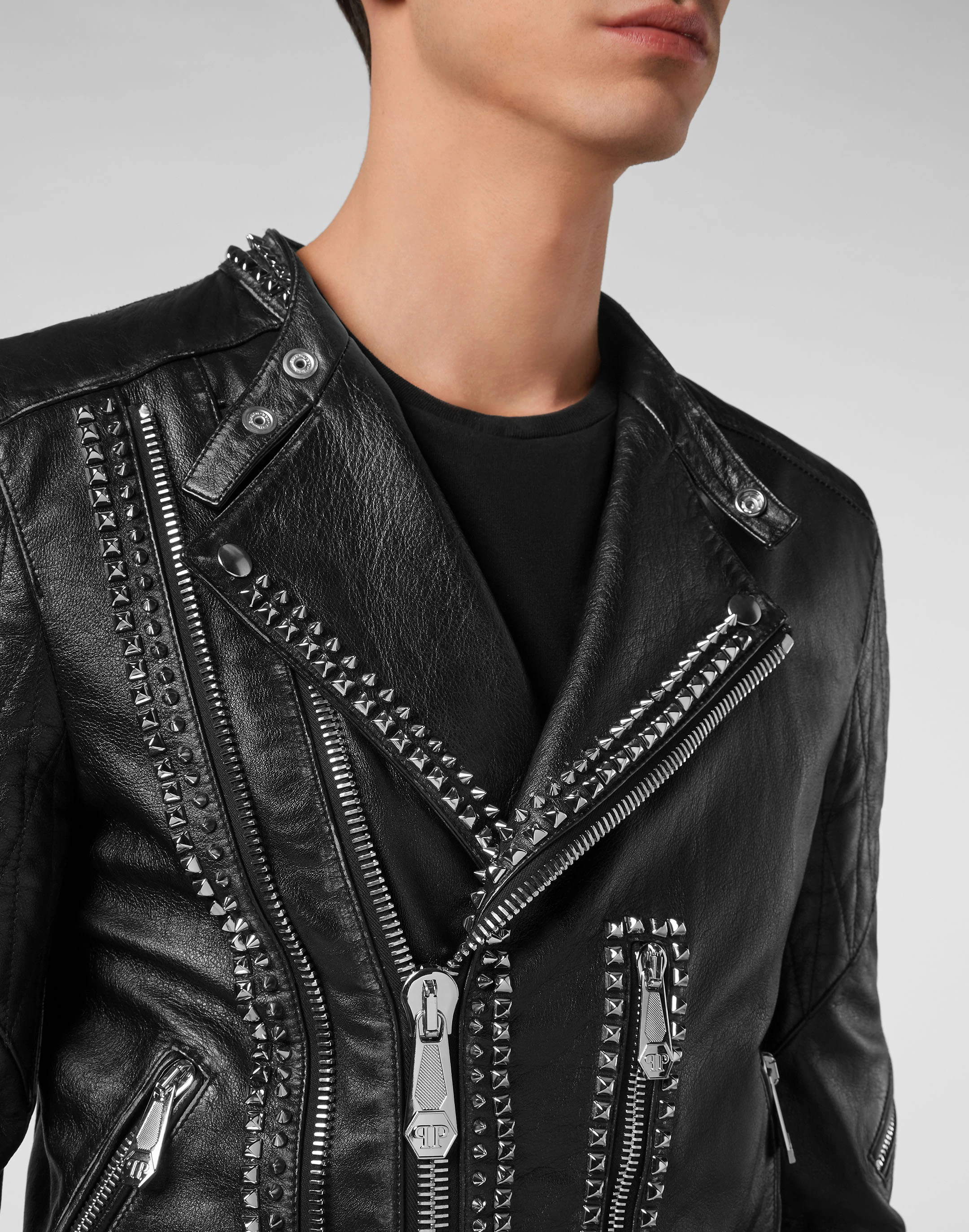 Кожаная куртка