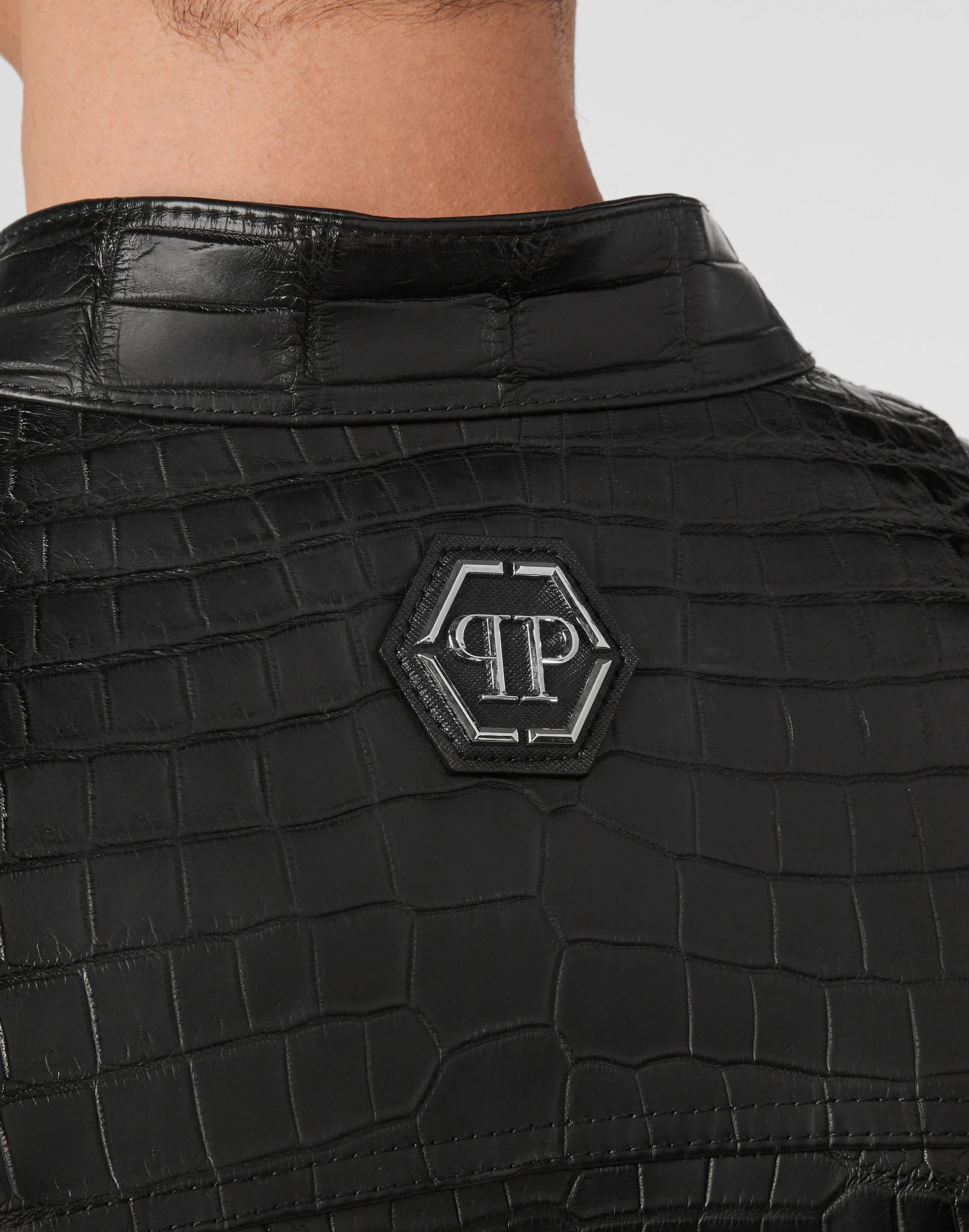 Кожаная куртка