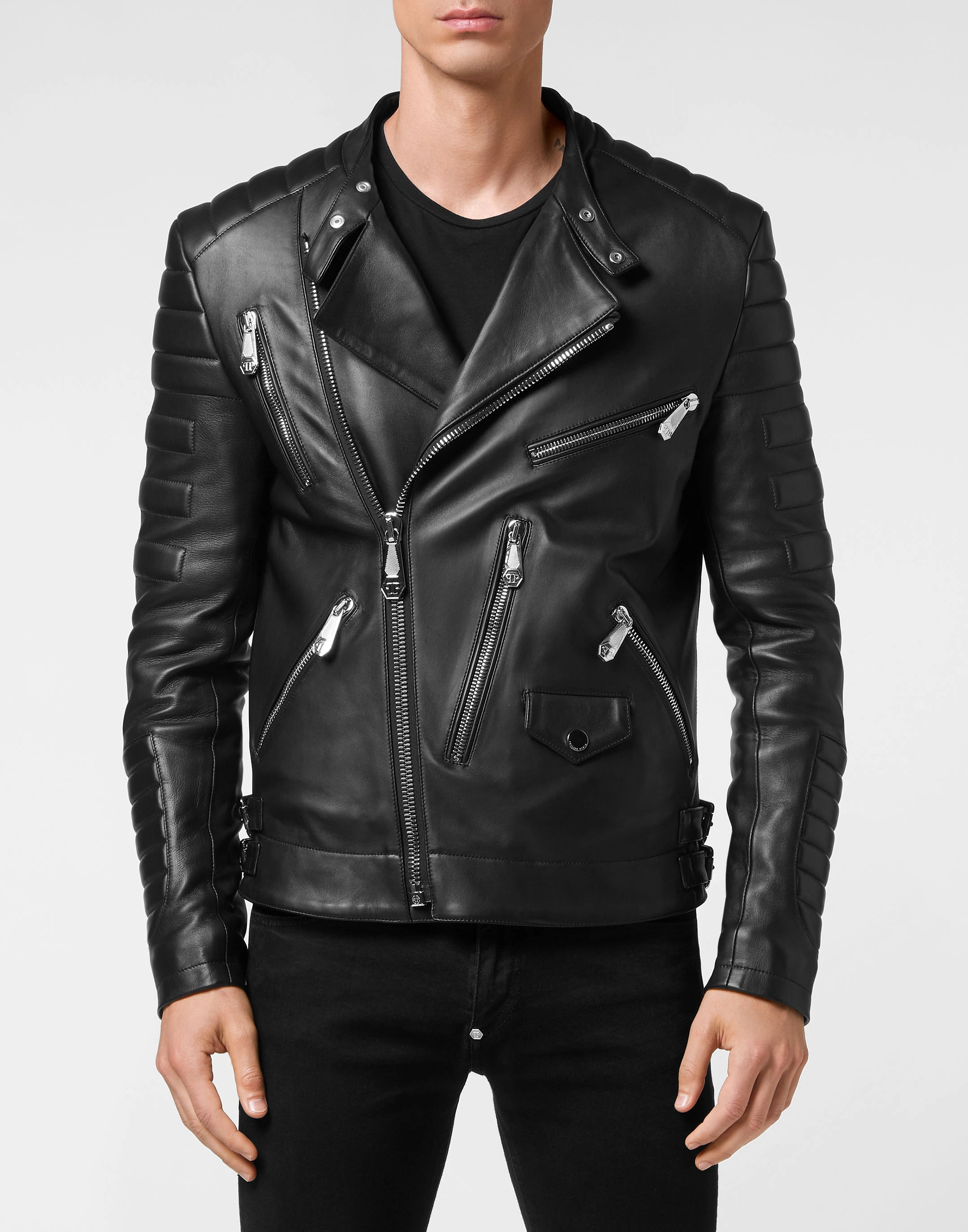 Кожаная куртка