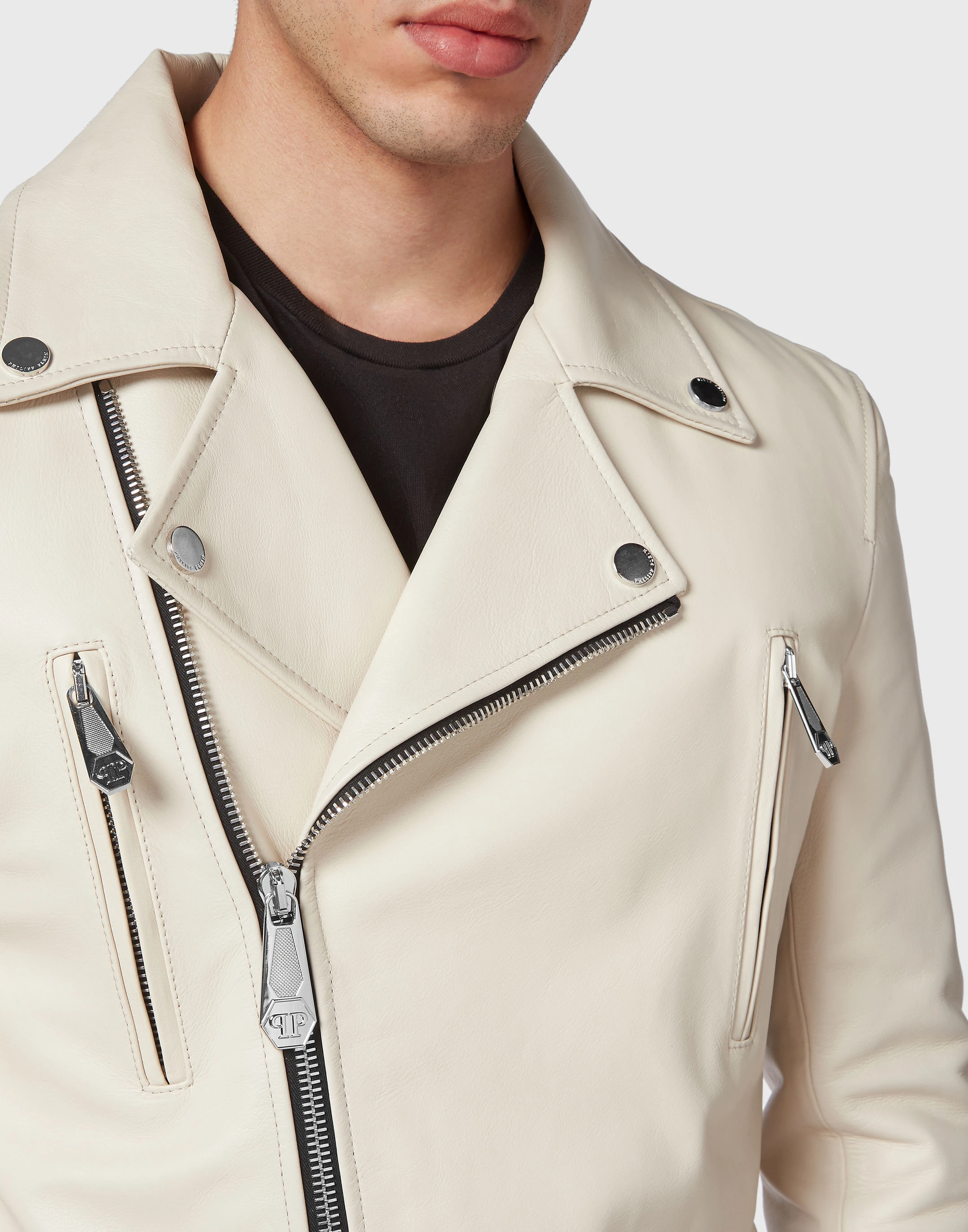 Кожаная куртка