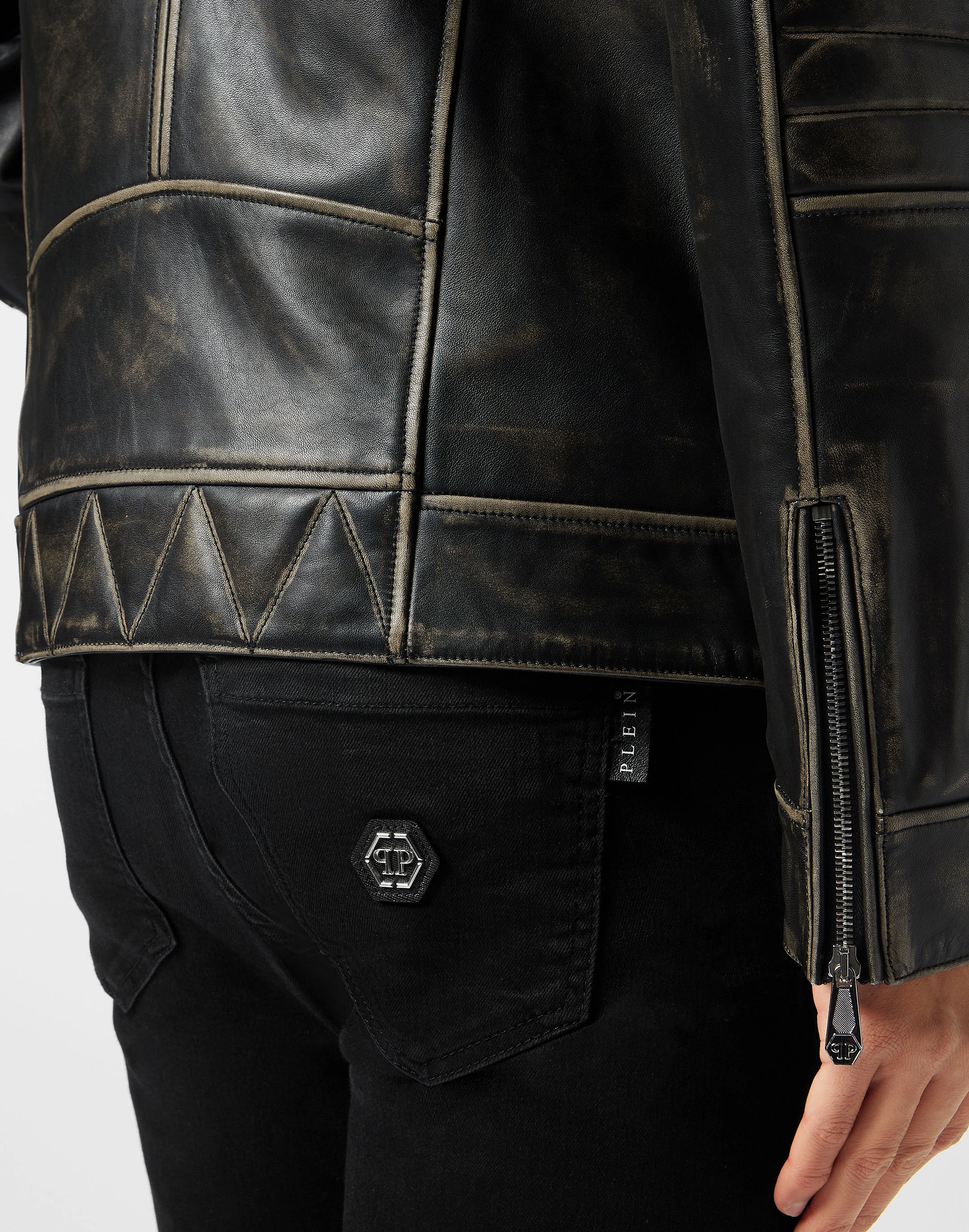 Кожаная куртка