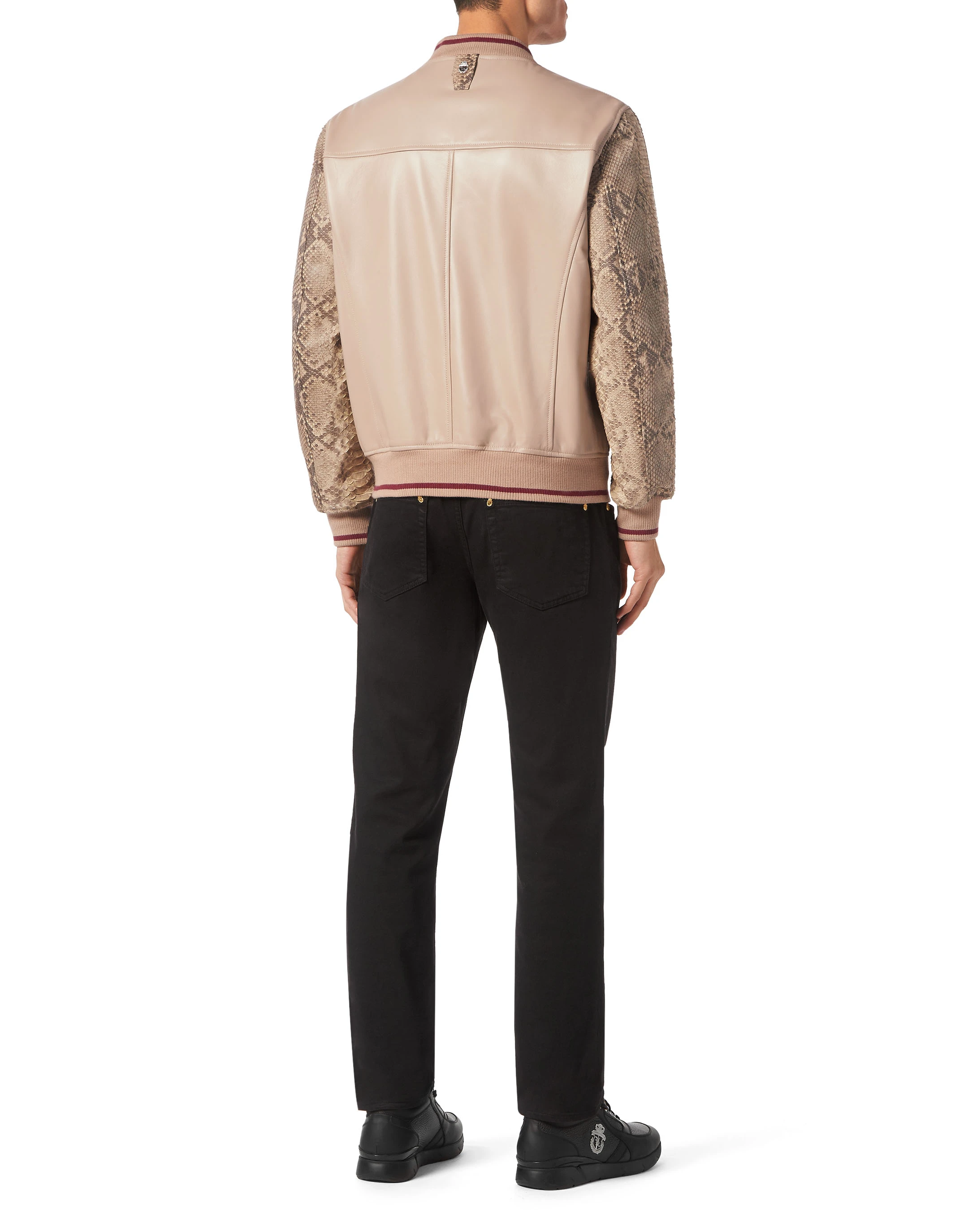 Кожаная куртка