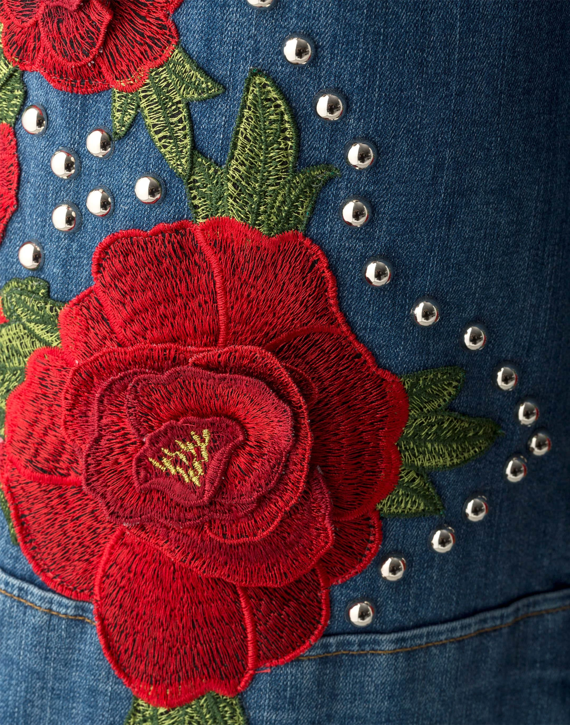 Широкие джинсы