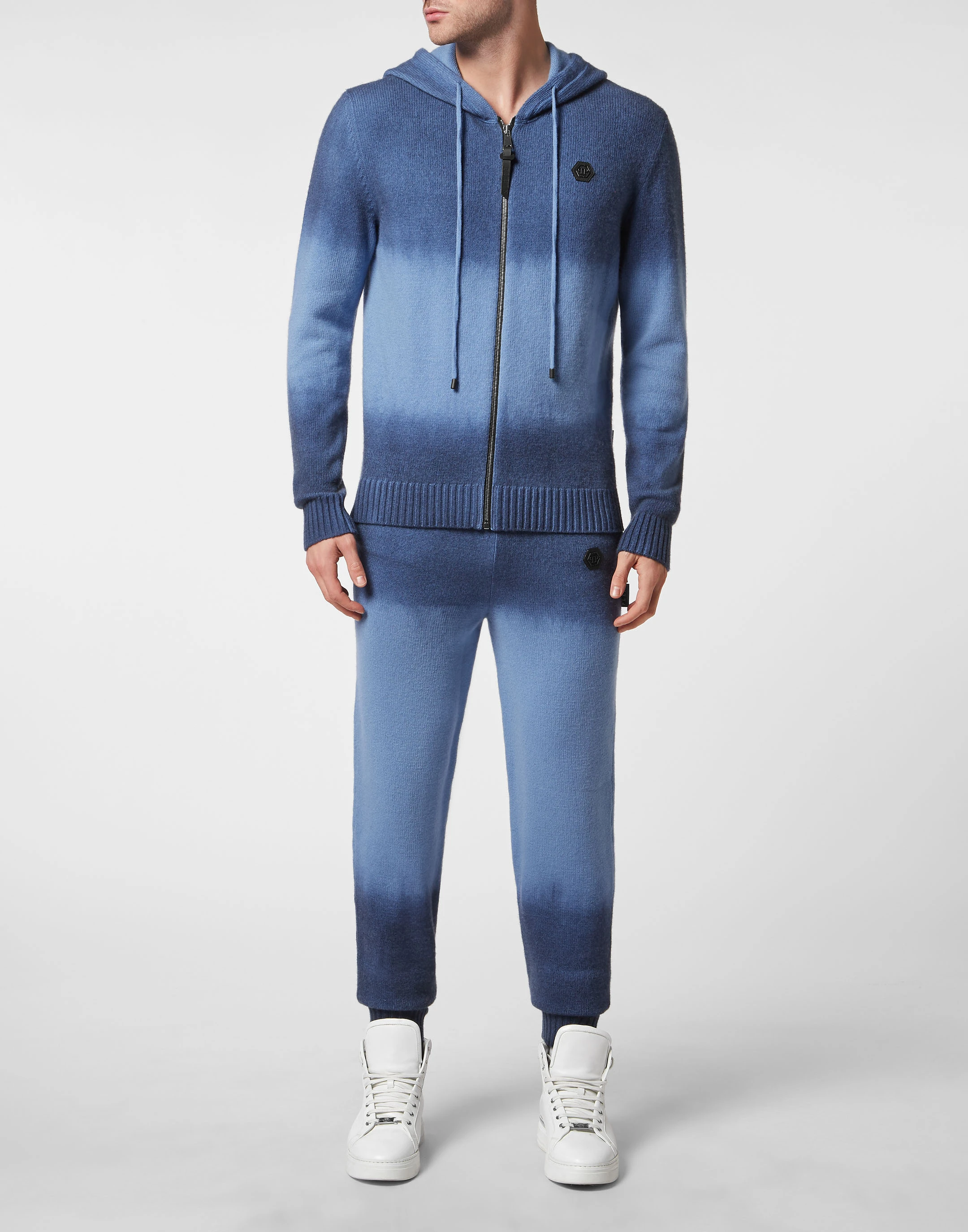 Трикотажный костюм